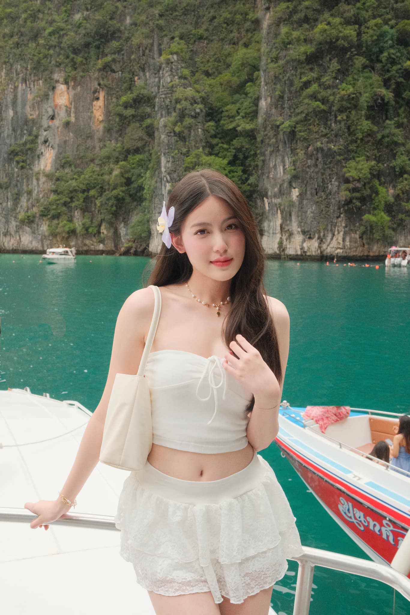 Thông báo nóng từ fan HIEUTHUHAI giữa lúc thần tượng lộ ảnh riêng tư với bạn gái- Ảnh 4.