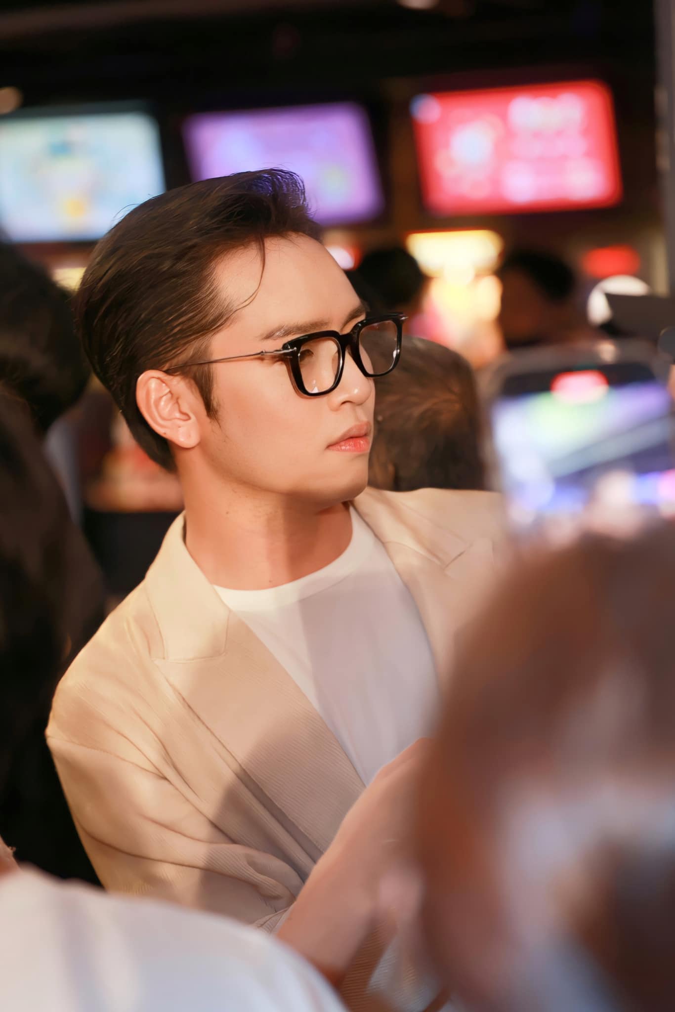 Sao Vbiz vướng tin yêu đương nhiều nhất: Bị đồn