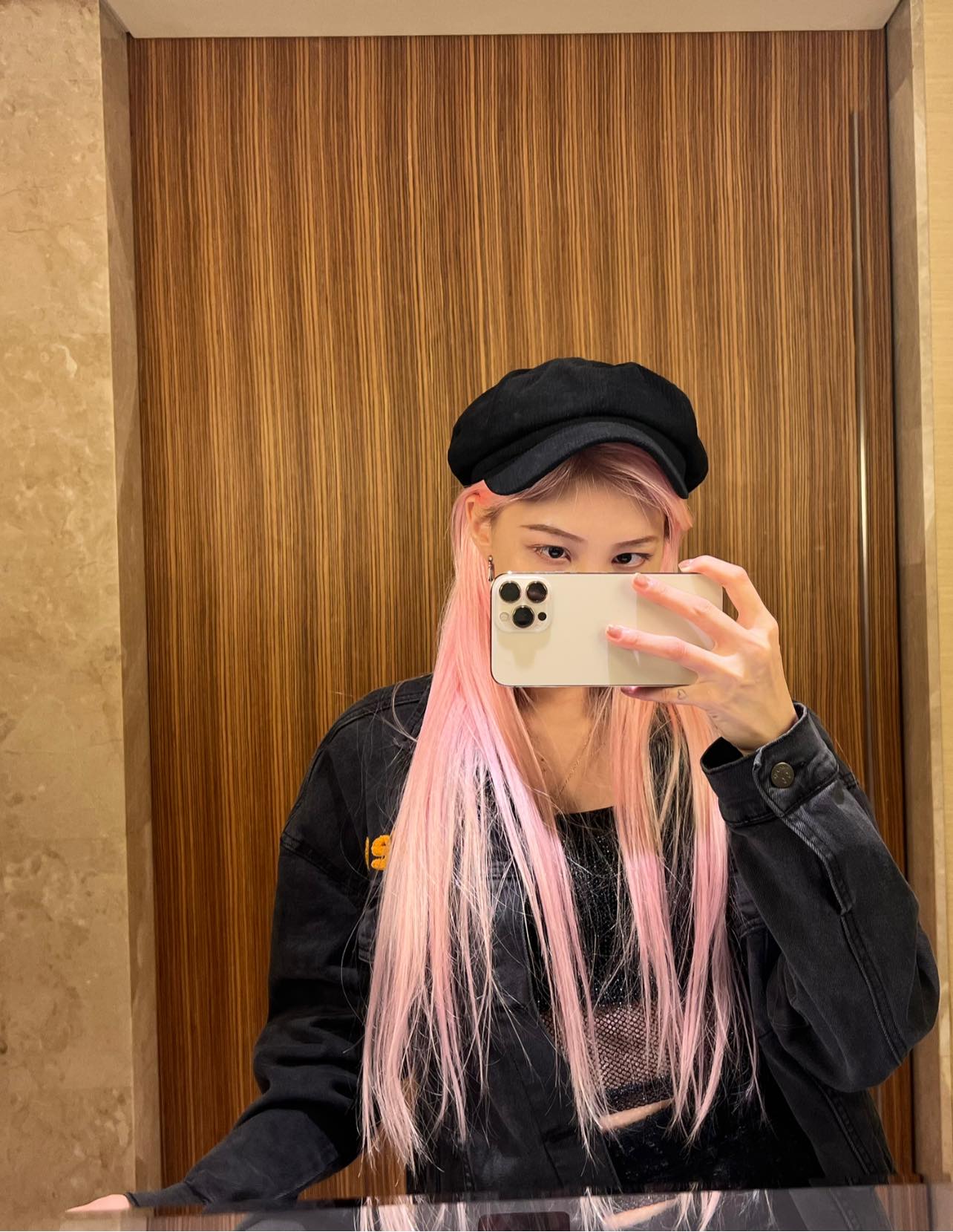 Nữ streamer cá tính, từng bị khán giả quay lưng bởi lùm xùm đời tư, bất ngờ đăng đàn tâm thư