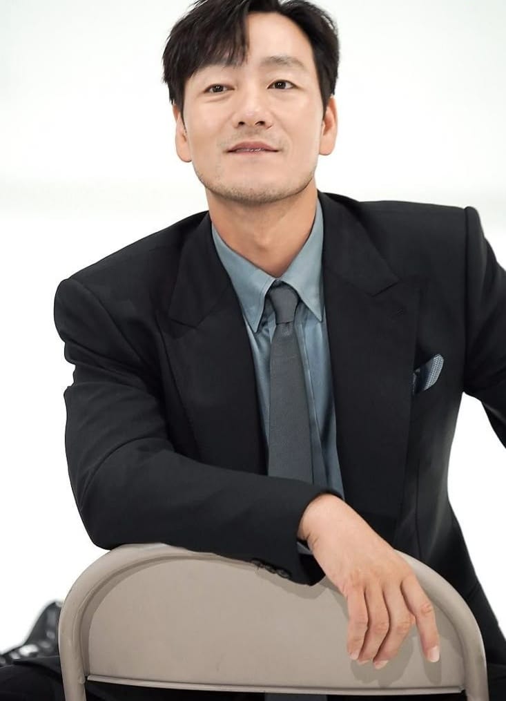 Mỹ nam diễn đỉnh tới nỗi đóng liên tiếp 4 phim gây sốt toàn cầu, visual thăng hạng sau 13 năm mới choáng- Ảnh 9. Mỹ nam diễn đỉnh tới nỗi đóng liên tiếp 4 phim gây sốt toàn cầu, visual thăng hạng sau 13 năm mới choáng- Ảnh 9.