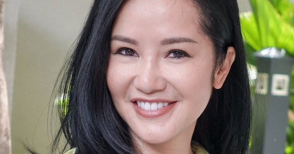 Tình hình hiện tại của diva Hồng Nhung 489927802 1224471609040755 5724696825938924187 n 2149 3002 1745287653338 1745287653619728557507 151 23 477 645 crop 1745287748859794766418jpg