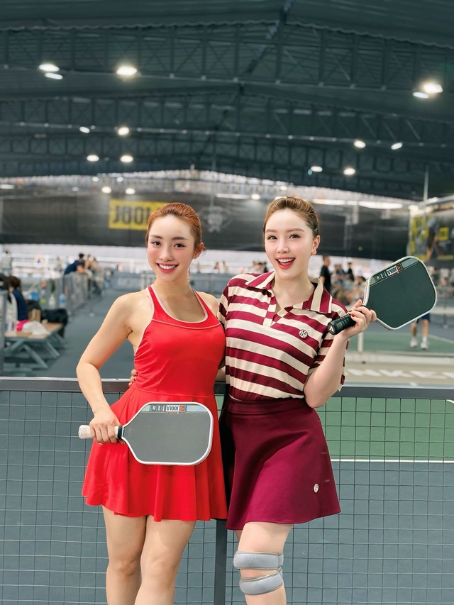 Đến lượt 1 phu nhân hào môn Vbiz bị viêm khớp gối khi chơi pickleball- Ảnh 2.