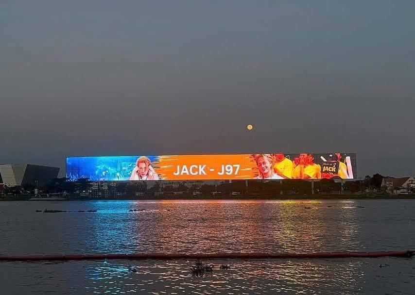 Bí ẩn sao nam Vbiz