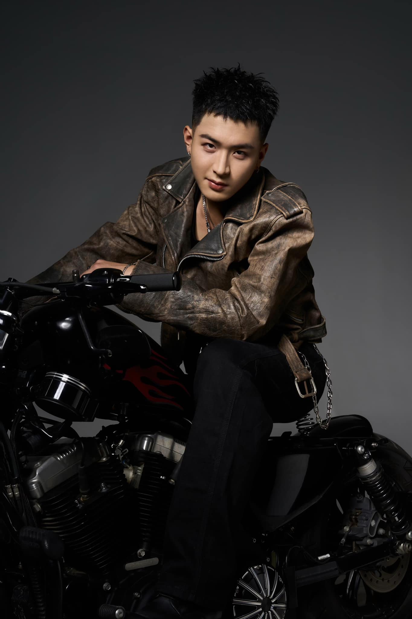 Mỹ nam phim Việt giờ vàng được khen nức nở vì