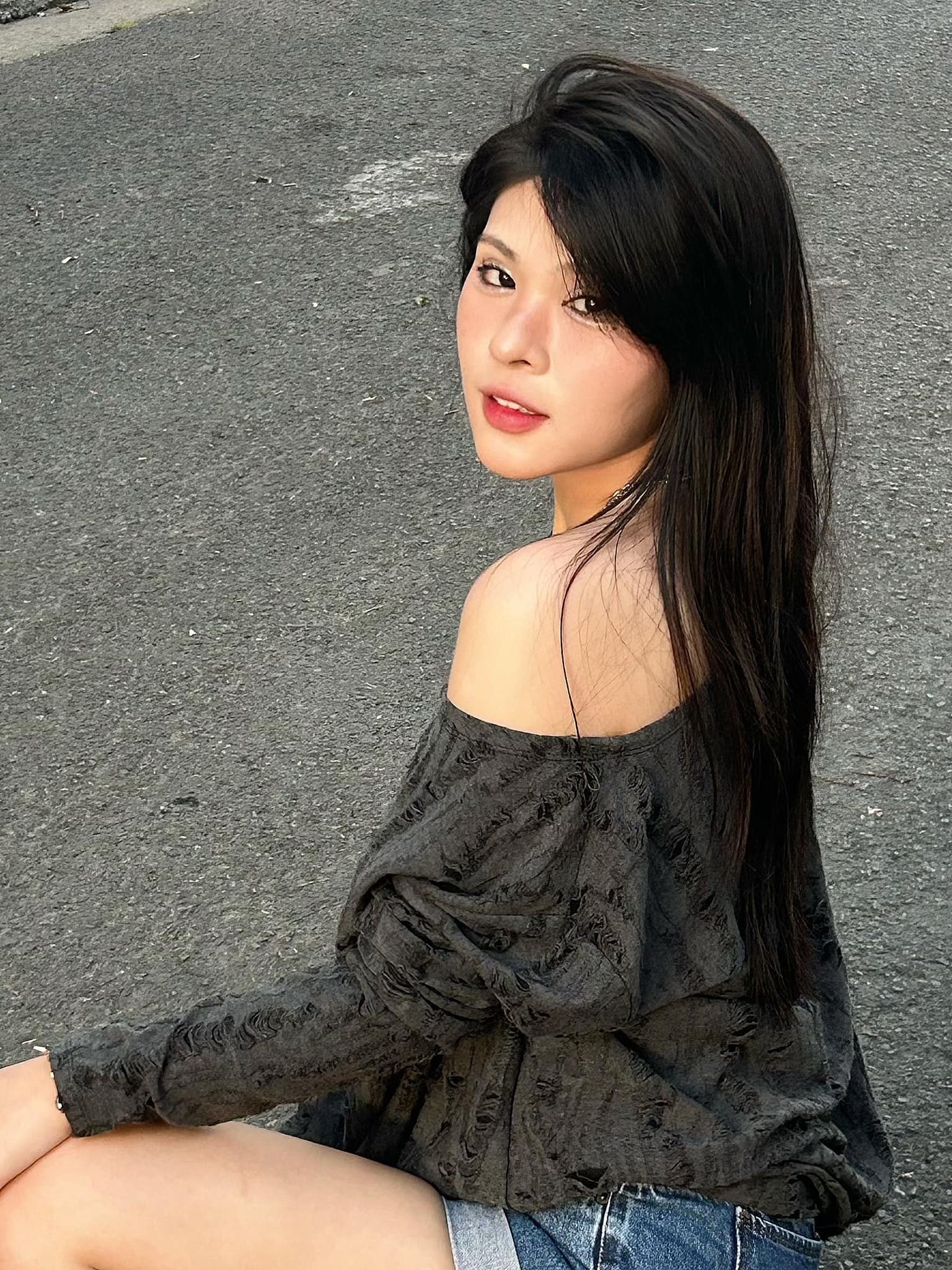 Thêm một nữ MC gợi cảm gia nhập đường đua bikini, lần đầu diện đồ hở bạo đến vậy!- Ảnh 8. Thêm một nữ MC gợi cảm gia nhập đường đua bikini, lần đầu diện đồ hở bạo đến vậy!- Ảnh 8.