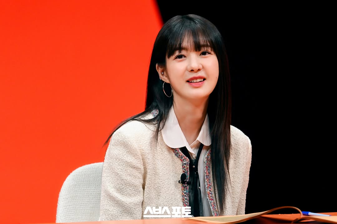 Không biết mỹ nhân này sống ở hành tinh nào mà trẻ lâu thế: Mẹ 3 con mà như gái 18, nghe tuổi thật không ai tin nổi- Ảnh 2.