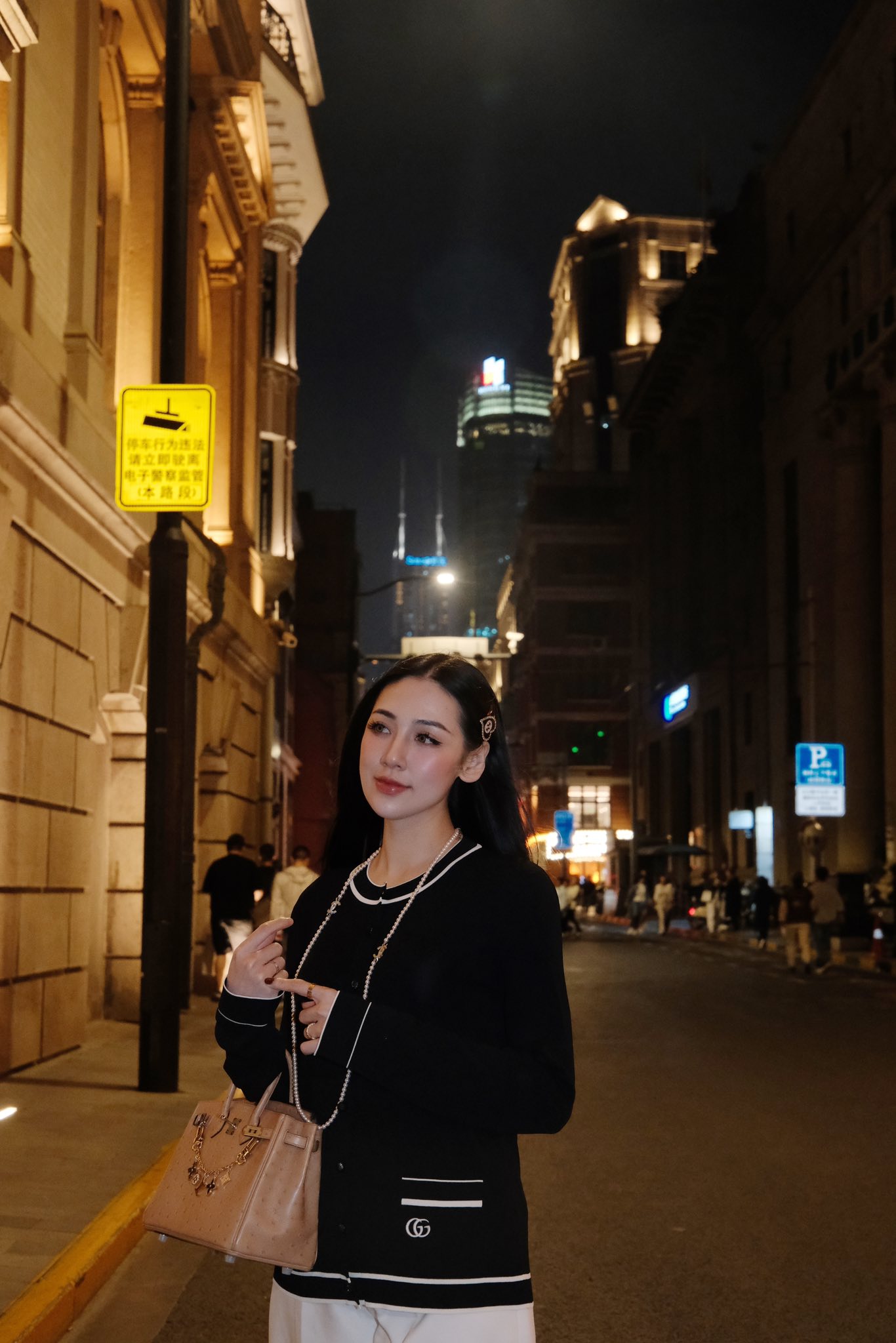 Tình trạng của phu nhân hào môn Vbiz sau khi nhập viện cấp cứu liên tục, sức khỏe suy kiệt- Ảnh 2.