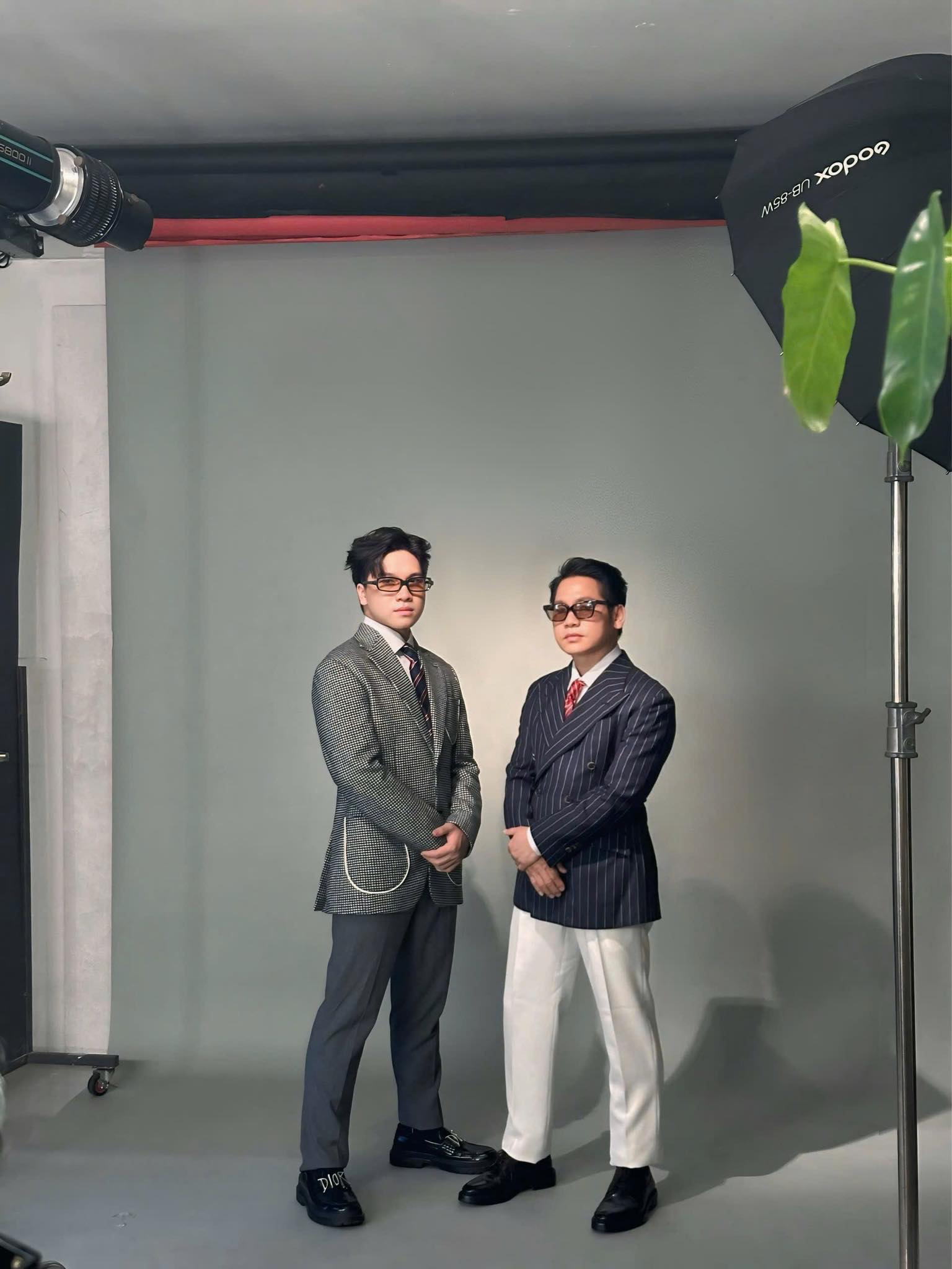 Con trai cả nhà Con trai cả nhà