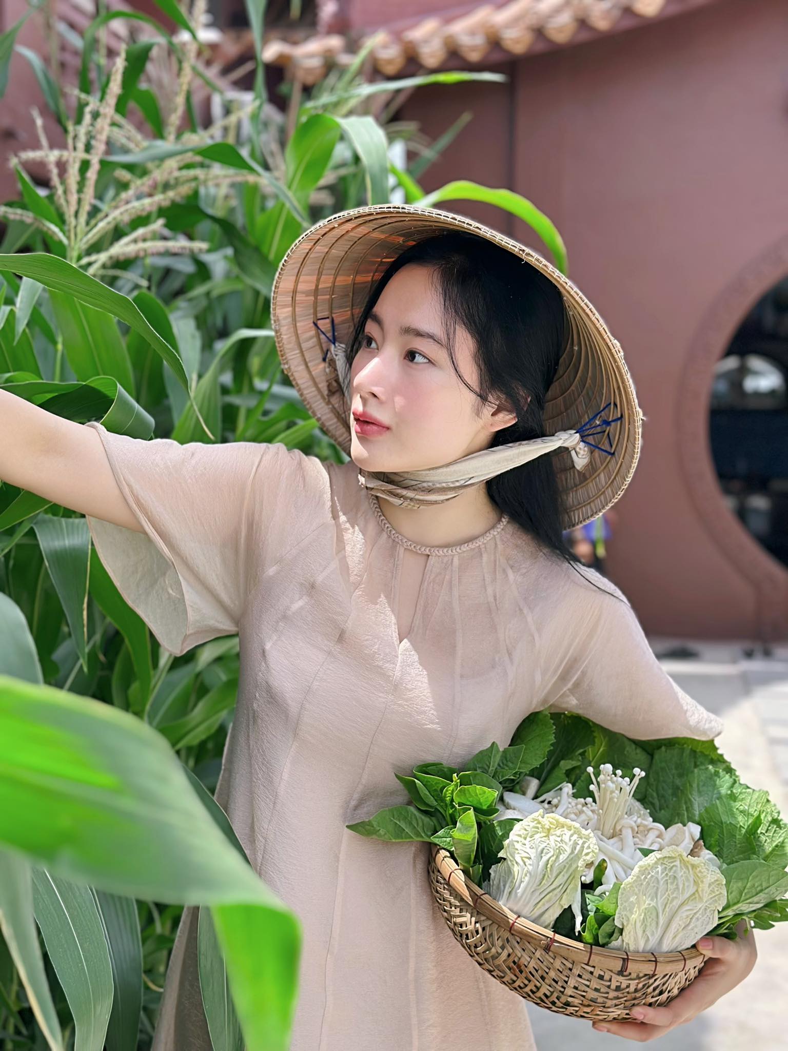 Không vai diễn, không sự nghiệp nhưng Angela Phương Trinh vẫn khát khao được chú ý!- Ảnh 9.