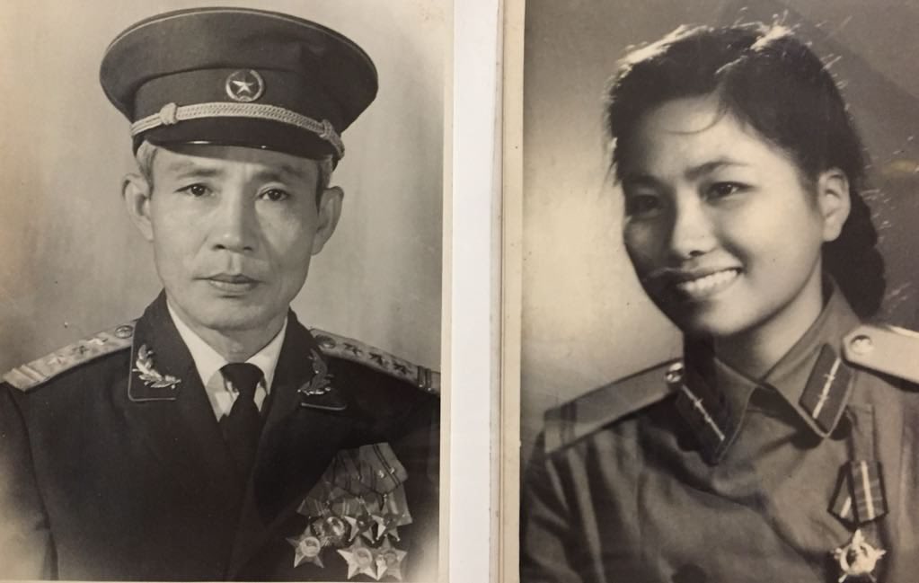 Chi Pu hé lộ tư liệu quý về ông nội, từng trực chiến cùng Đại tướng Võ Nguyên Giáp vào sáng 30/4/1975!- Ảnh 4. Chi Pu hé lộ tư liệu quý về ông nội, từng trực chiến cùng Đại tướng Võ Nguyên Giáp vào sáng 30/4/1975!- Ảnh 4.