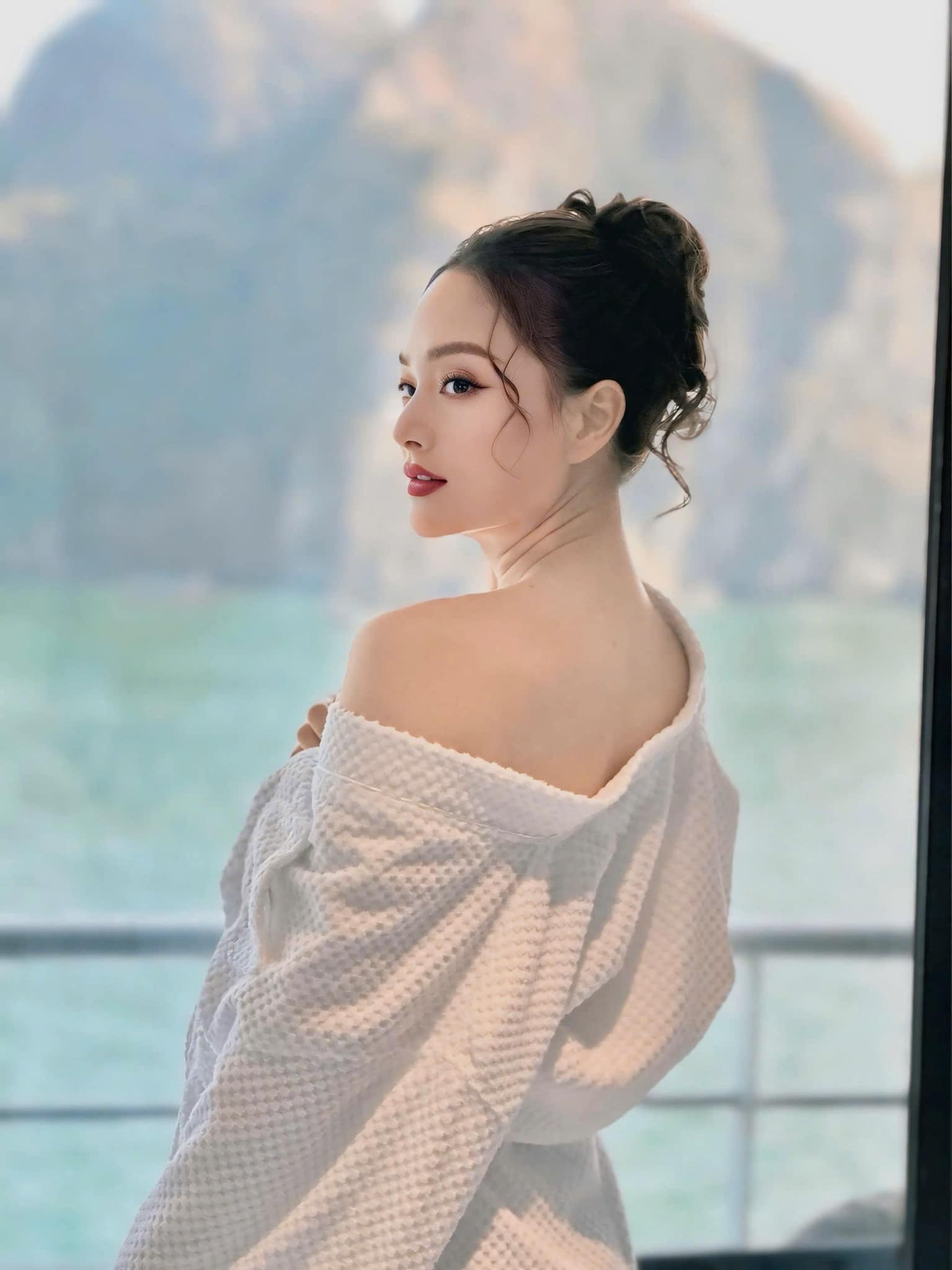 Lan Phương từng để lộ nhiều dấu hiệu bất ổn trước khi làm thủ tục ly hôn đơn phương chồng Tây- Ảnh 9.