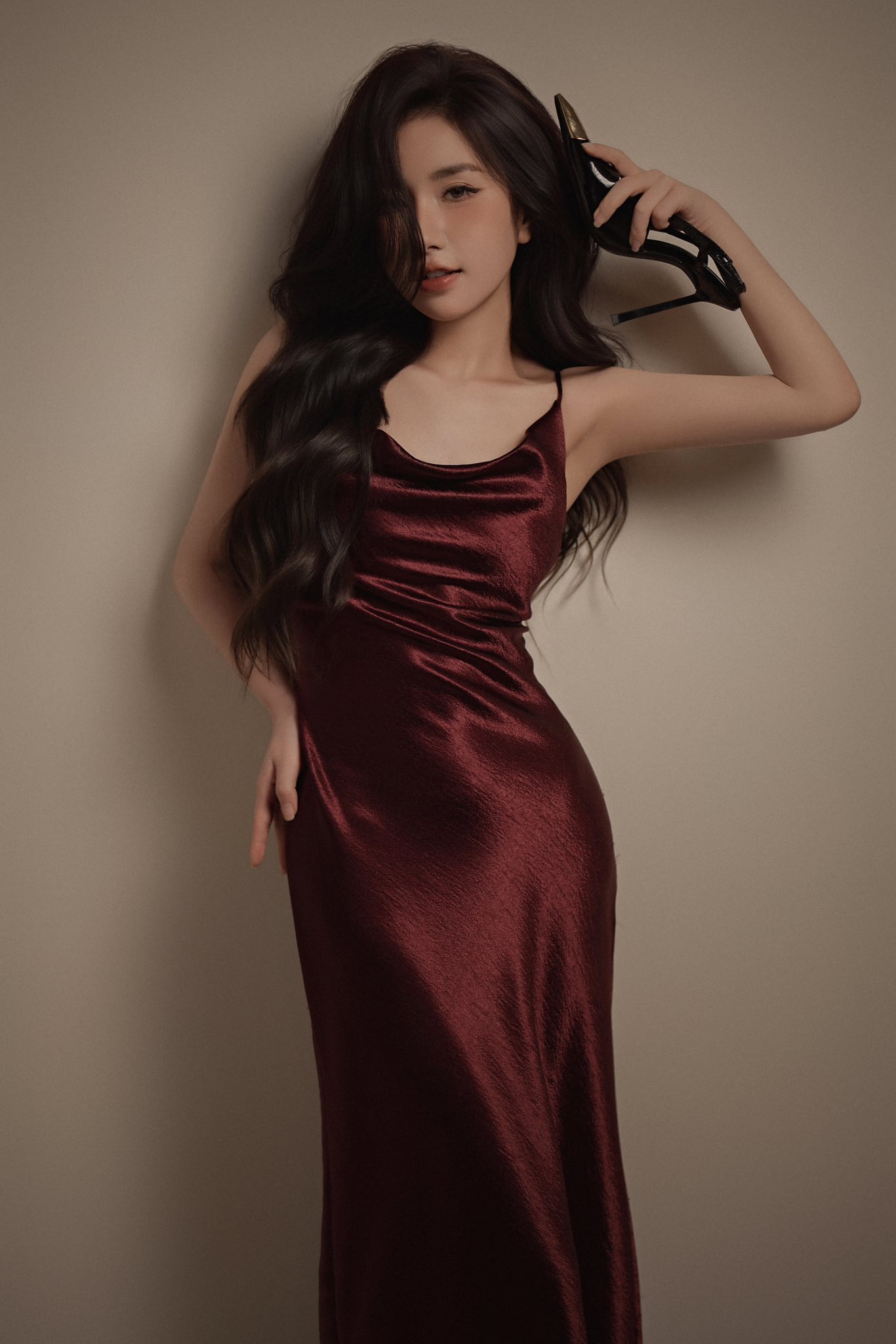 "Vợ quốc dân" Tiểu Hý gây thương nhớ với bộ ảnh tuyệt đối "slay" 49331581214201682758090479081115795526465612n 17456506974721236606971 1745653263492 1745653263774819658458