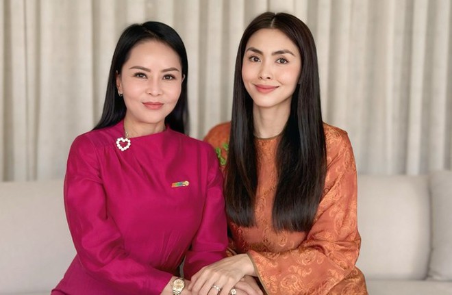 Tăng Thanh Hà xuất hiện trên sóng trực tiếp- Ảnh 2. Tăng Thanh Hà xuất hiện trên sóng trực tiếp- Ảnh 2.