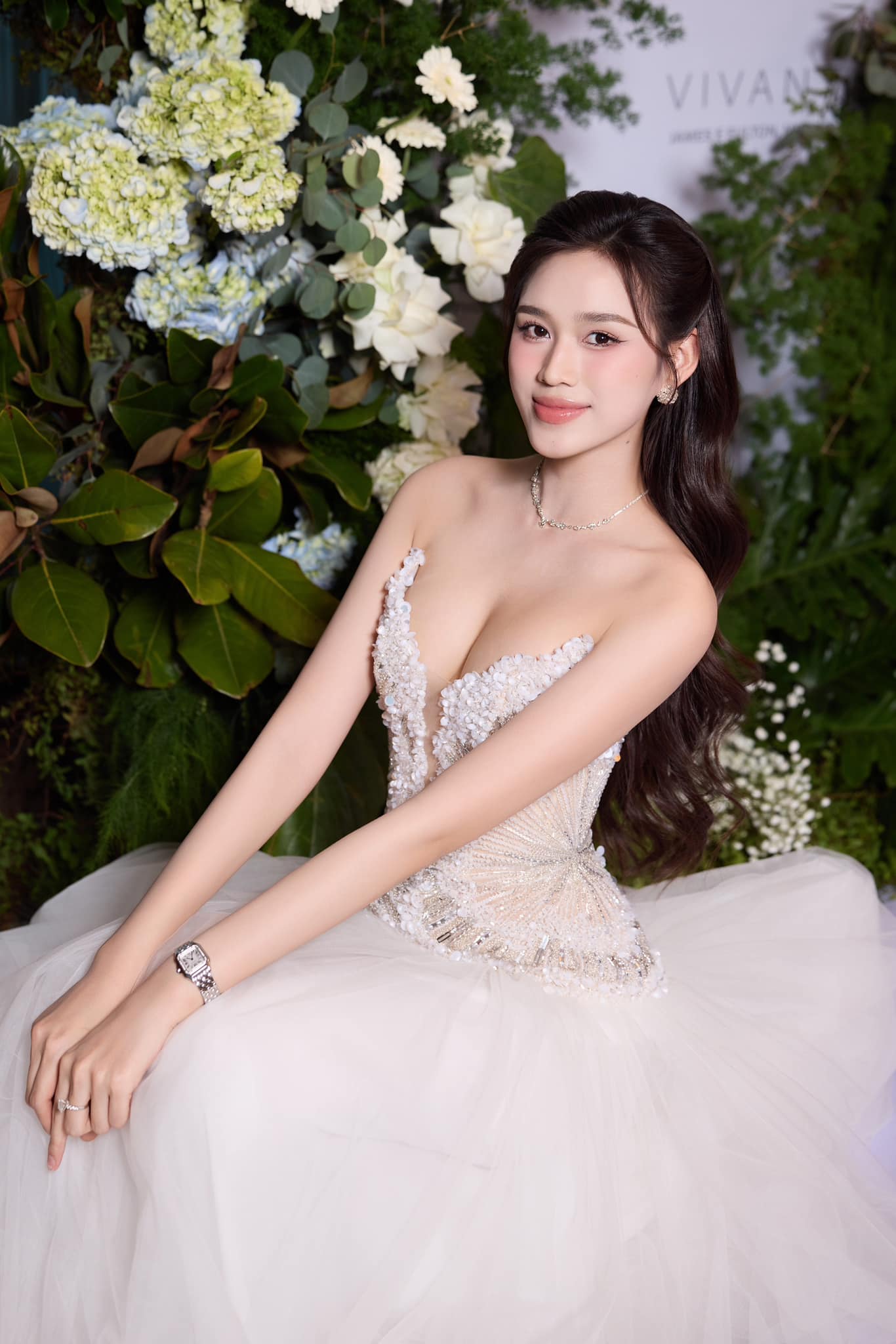 Đám cưới Hoa hậu Đỗ Hà và thiếu gia xây dựng: Nhà gái đã dựng rạp, có 1 điểm lạ chưa từng thấy!- Ảnh 8.