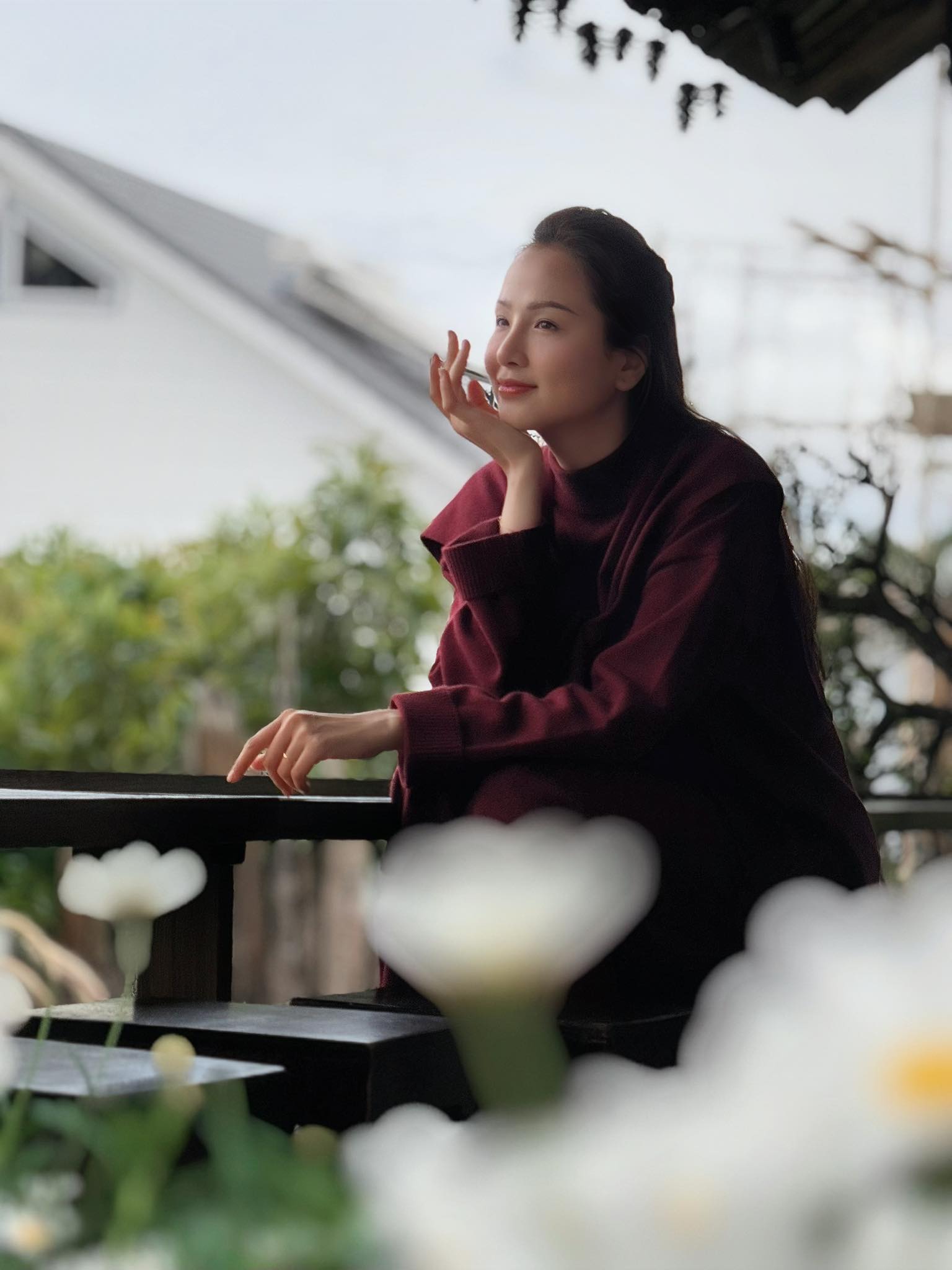 Hoa hậu Việt kết hôn 3 lần thừa nhận đang bị khủng hoảng- Ảnh 1. Hoa hậu Việt kết hôn 3 lần thừa nhận đang bị khủng hoảng- Ảnh 1.