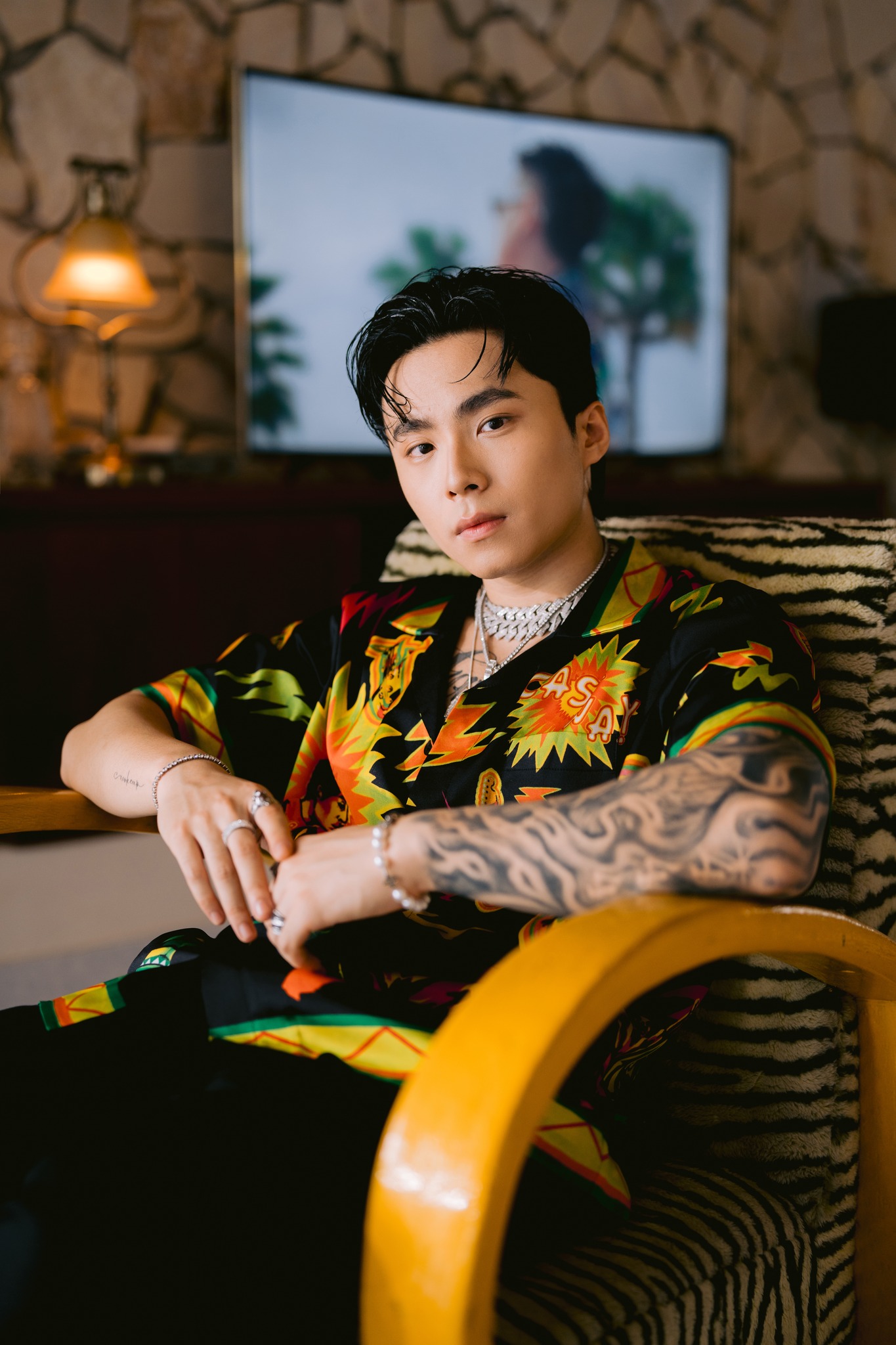 "Em Xinh" Orange công khai yêu "hồng hài nhi" kém 4 tuổi? 49426619912319770189306183347508429517483802n 17563703903351689057269 1756379563818 17563795640991273166172