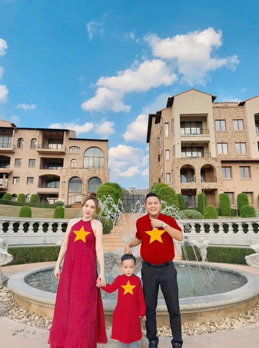 Dàn nhóc tỳ Vbiz cực đáng yêu, hòa mình vào không khí hào hùng mừng Đại lễ 30/4- Ảnh 4.