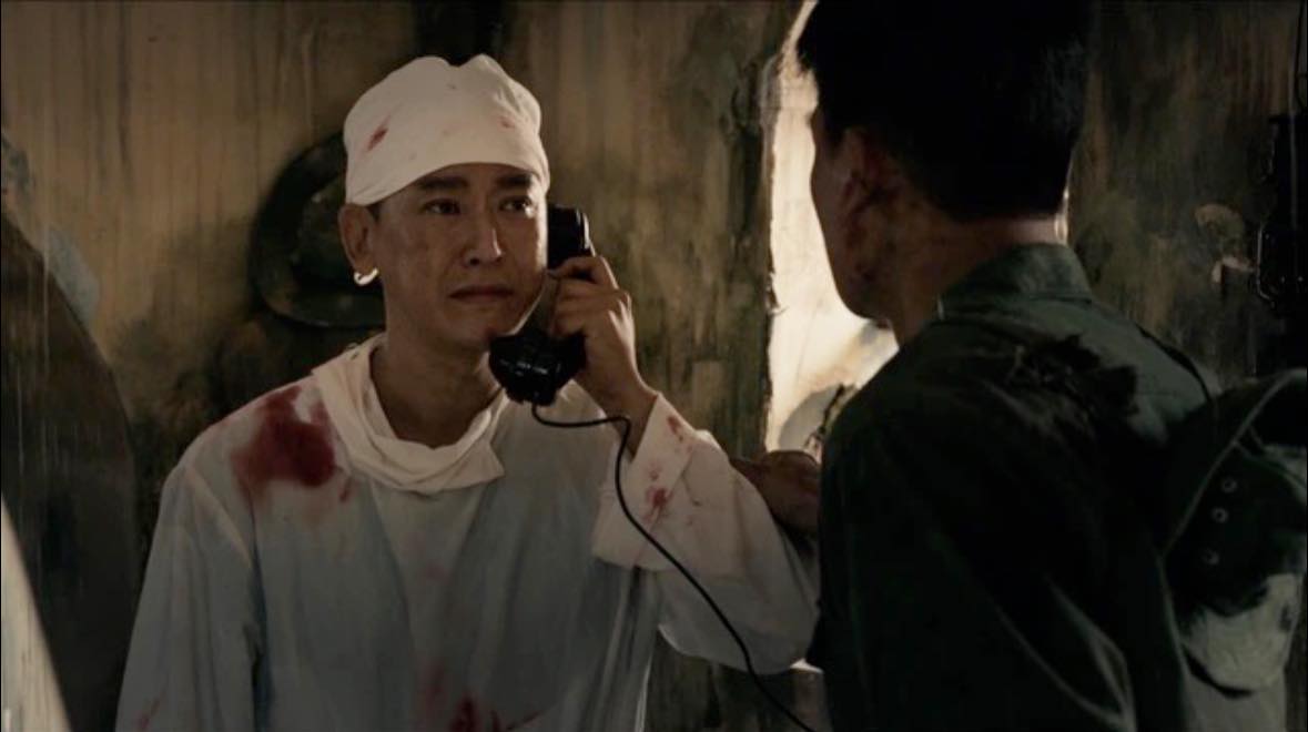 Thiếu tá quân y trong