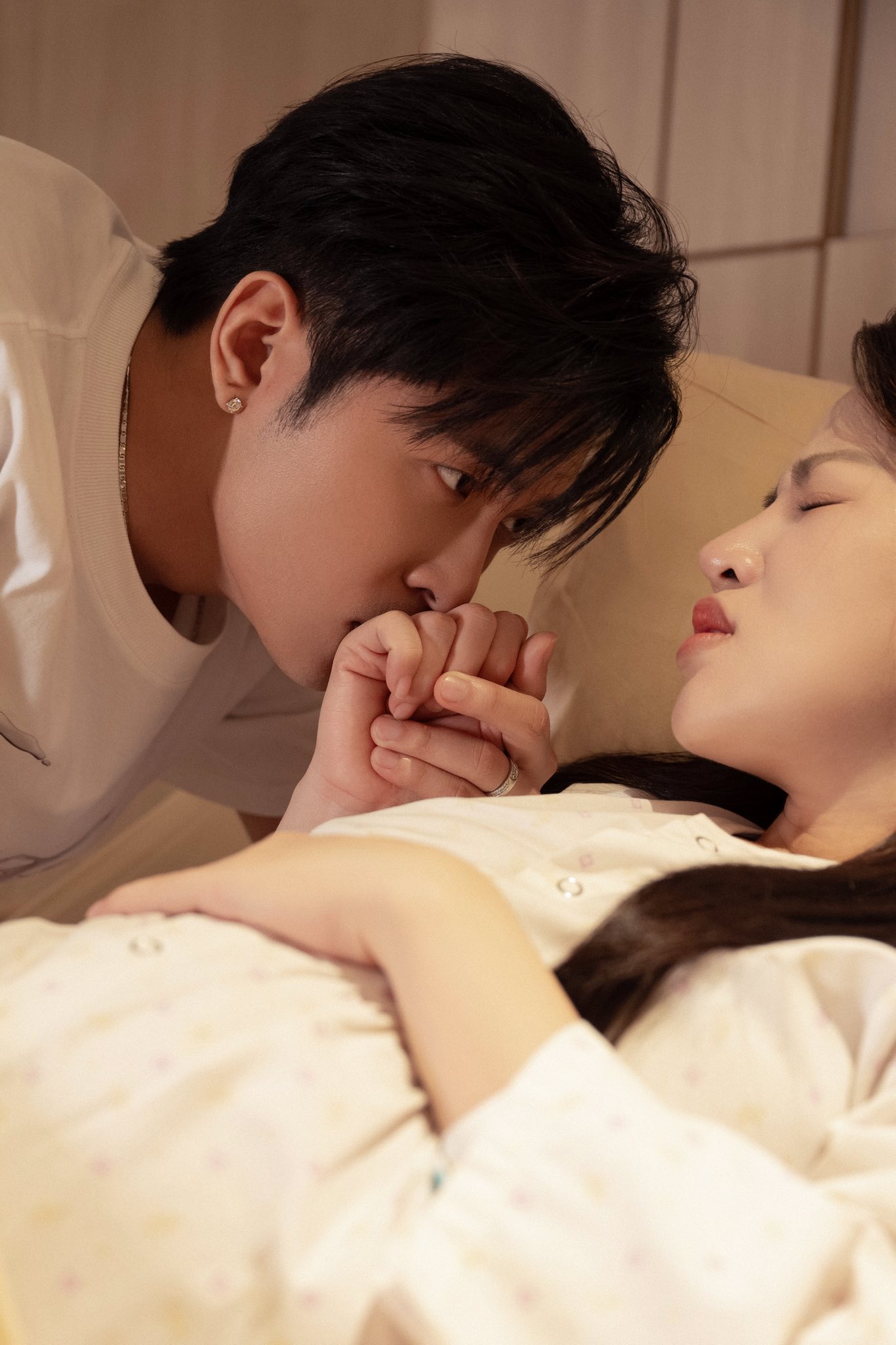 Puka lên tiếng làm rõ sự thật bức ảnh gây tranh cãi Puka lên tiếng làm rõ sự thật bức ảnh gây tranh cãi