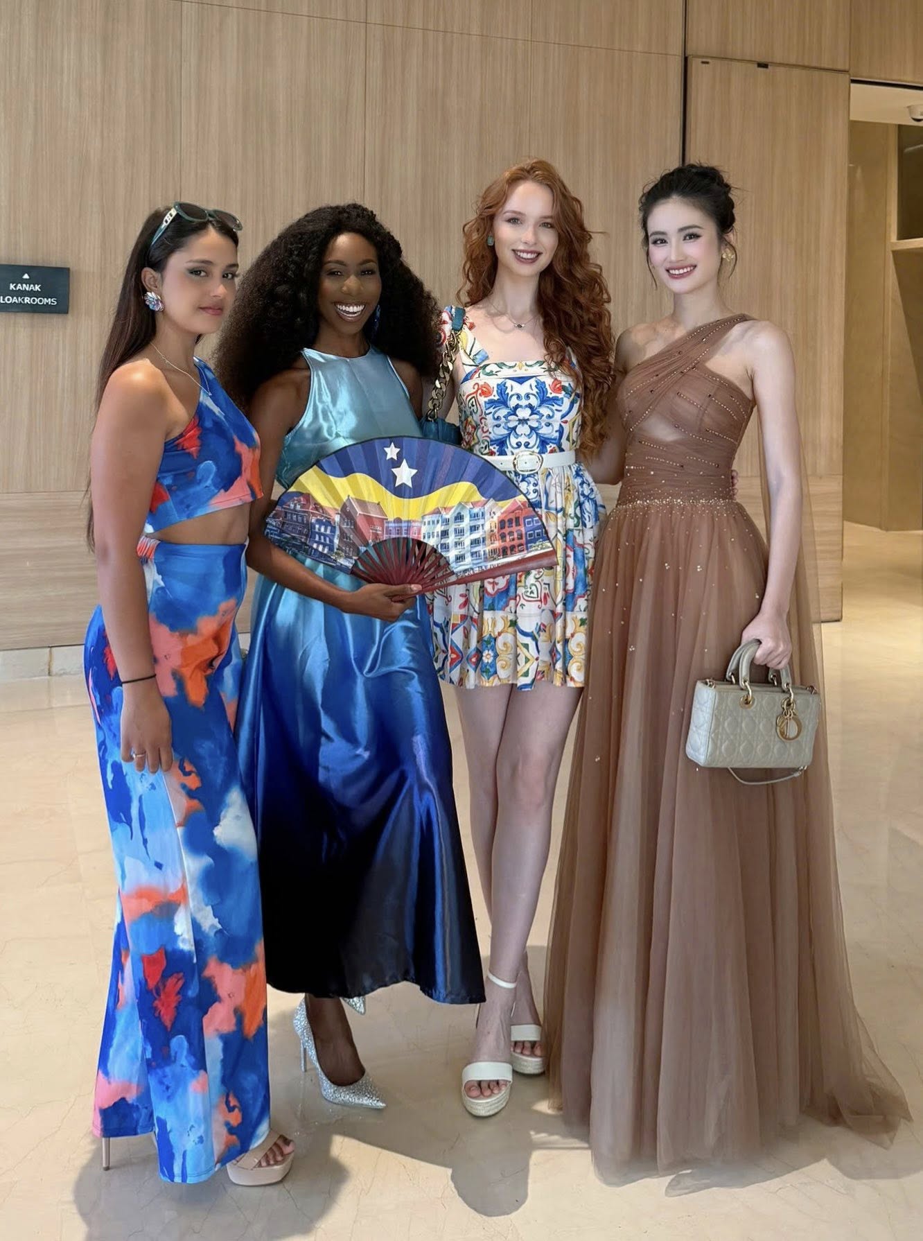 Hoa hậu Ý Nhi được dự đoán đăng quang Miss World 2025- Ảnh 6. Hoa hậu Ý Nhi được dự đoán đăng quang Miss World 2025- Ảnh 6.