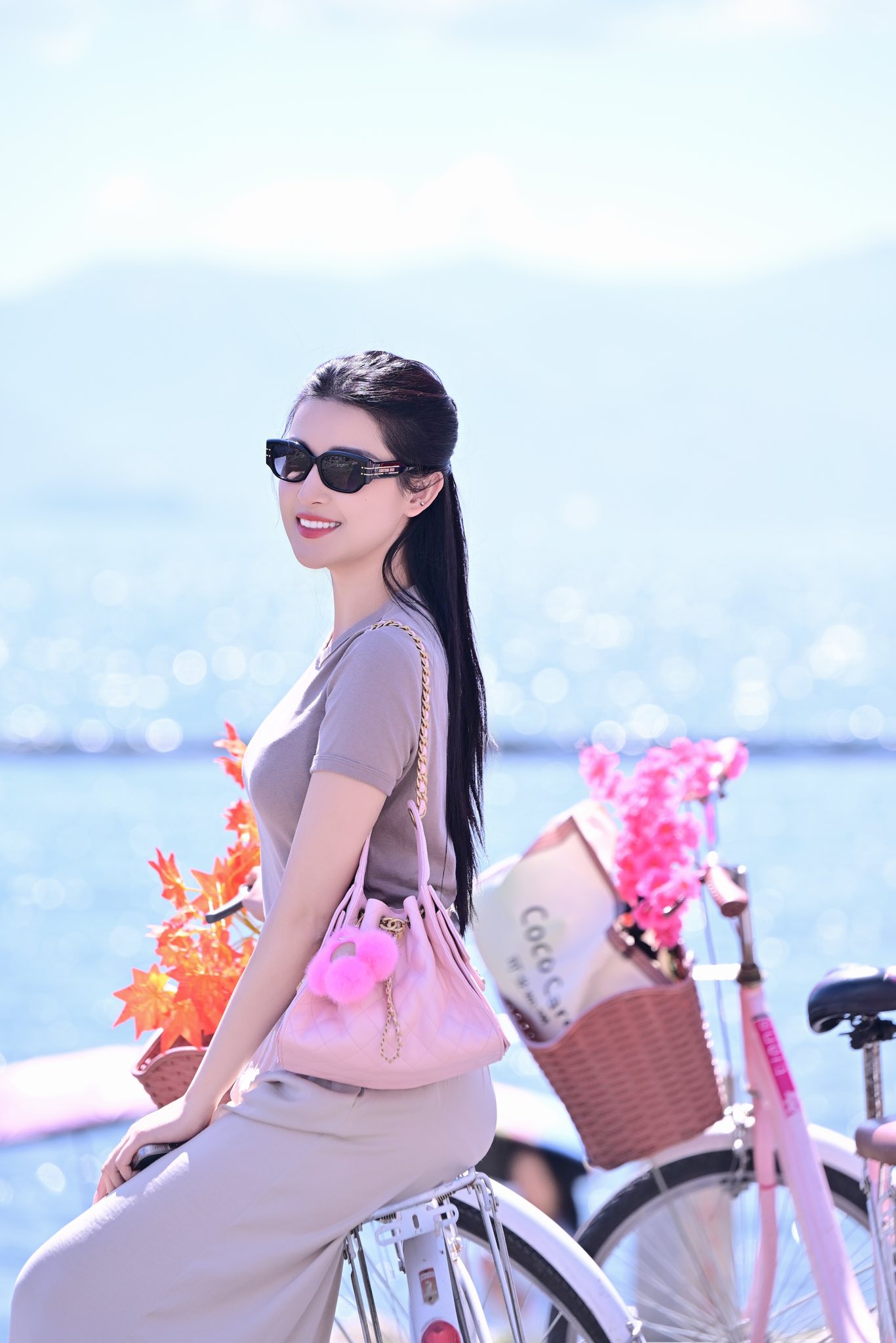 Bức hình gây hoang mang của Á hậu 9x- Ảnh 7.