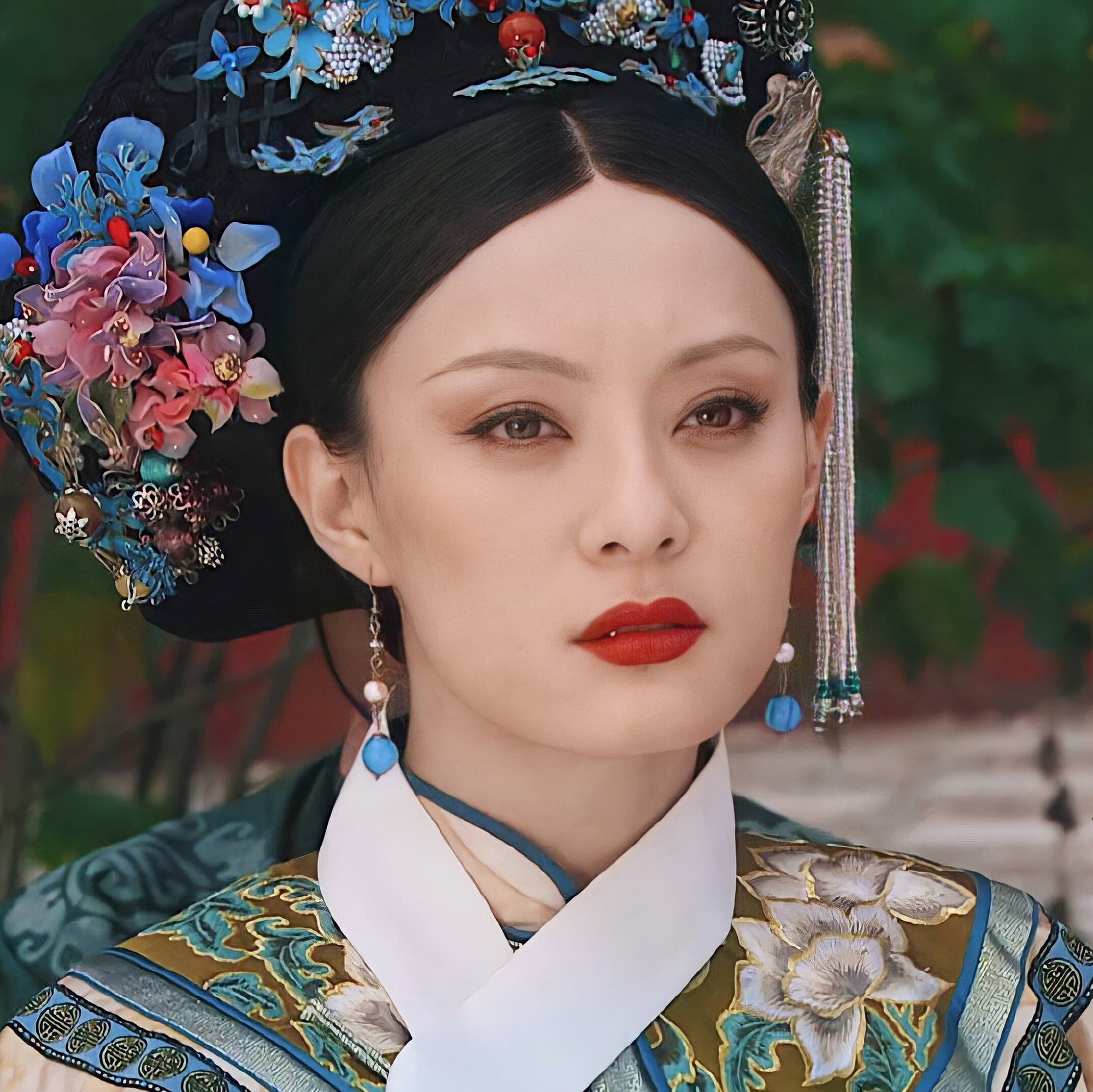 10 mỹ nhân có đôi mắt đẹp nhất thế giới: Kim Ji Won xếp bét bảng, hạng 1 là 10 mỹ nhân có đôi mắt đẹp nhất thế giới: Kim Ji Won xếp bét bảng, hạng 1 là