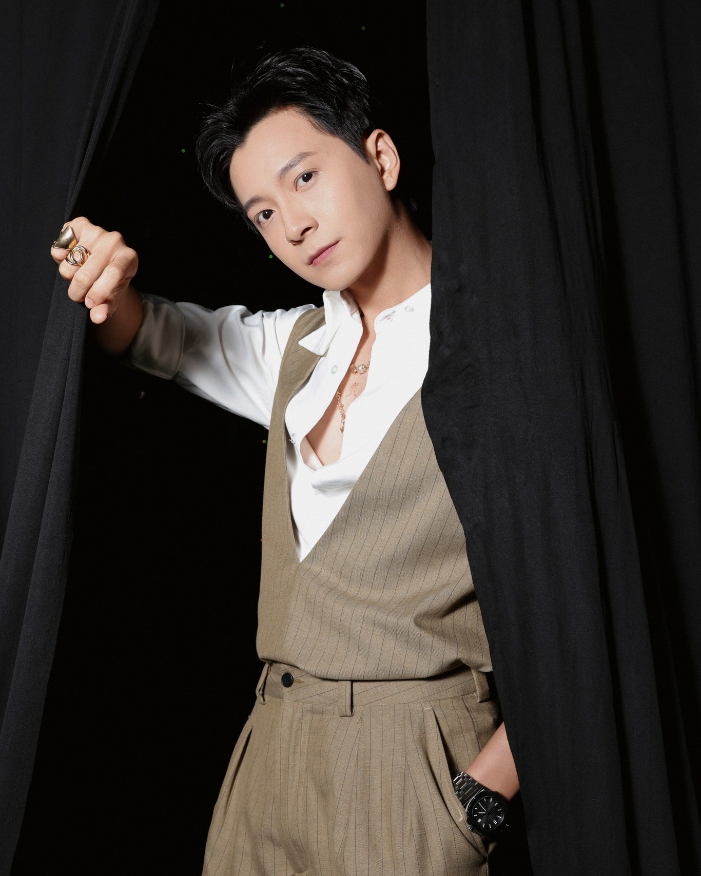 Đủ wow rồi đó: NEGAV chính thức trở lại Anh Trai Say Hi mùa 2, em trai Quang Hùng MasterD