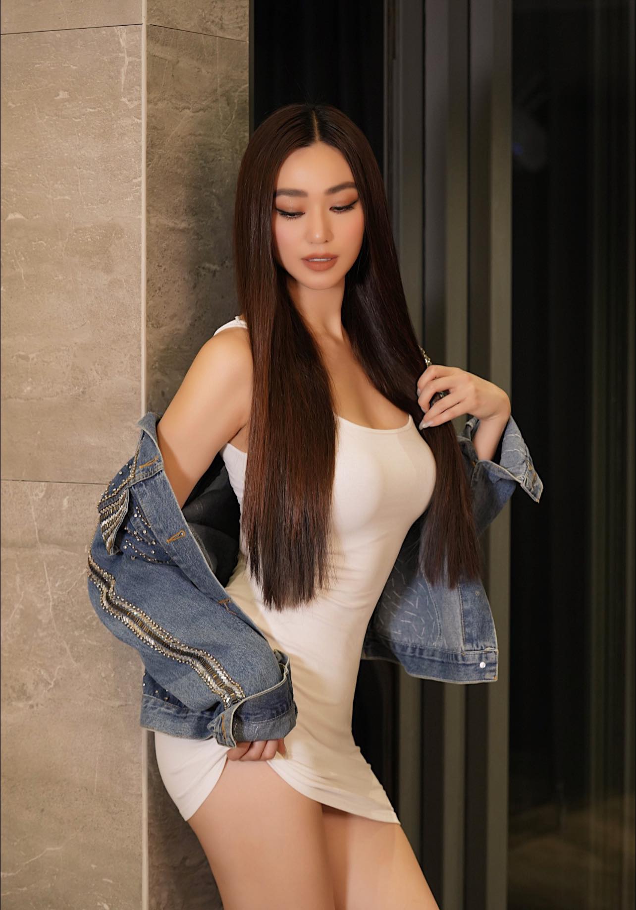 Nữ nghệ sĩ sở hữu nhà 7 tầng ở trung tâm TP.HCM, U40 đẹp căng tràn nhưng không có ý định lấy chồng- Ảnh 4.