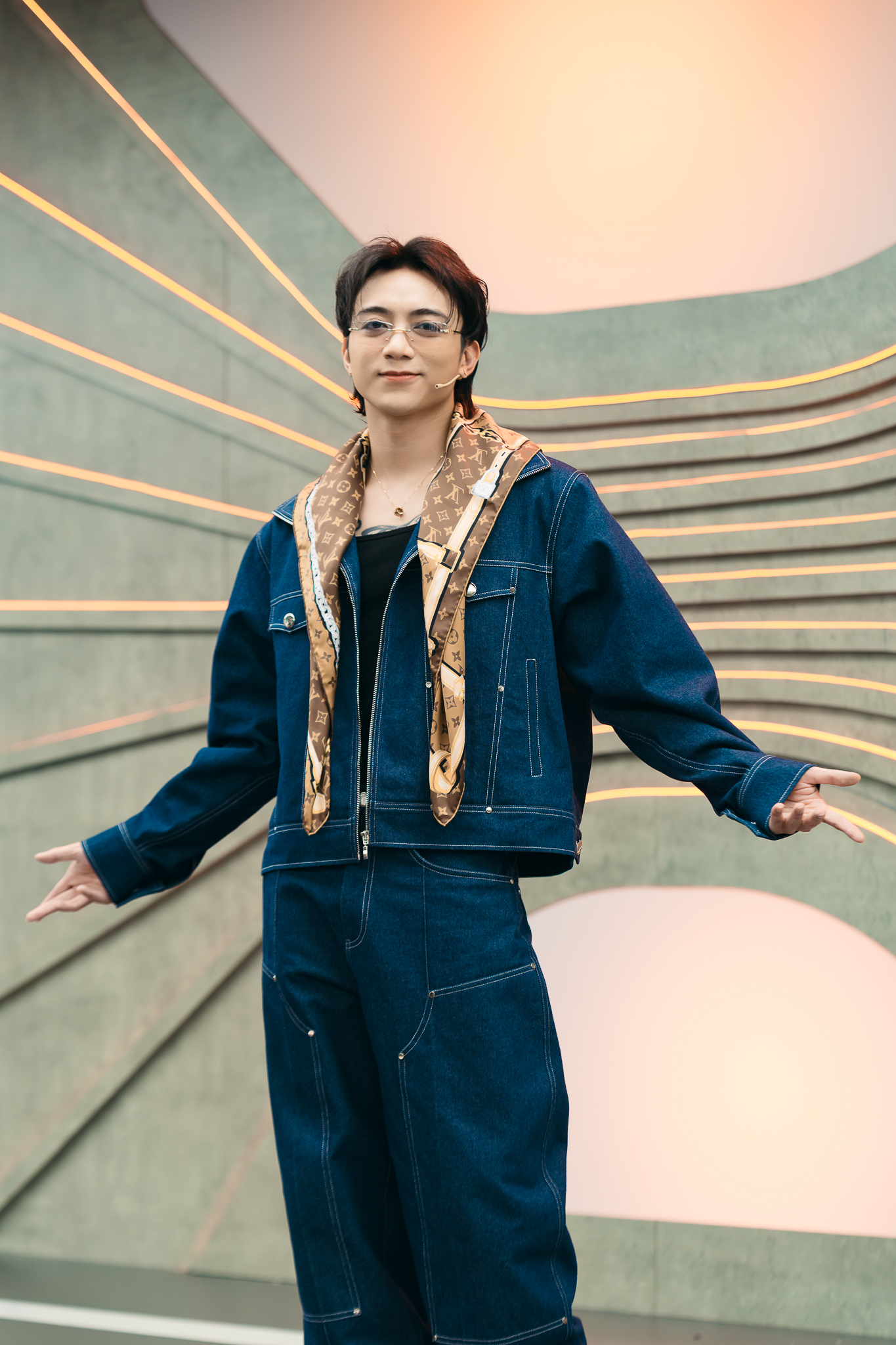 SOOBIN xoá sạch hình ảnh với LV?- Ảnh 3.