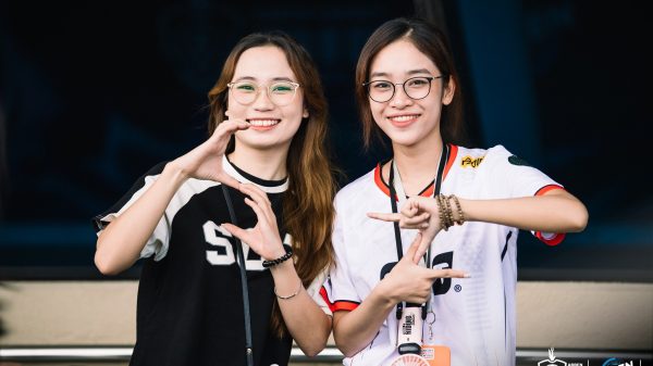 Liên Quân Mobile: Thánh Địa Tiên Sơn Rực Cháy Với Hàng Ngàn Người Hâm Mộ 28 Liên Quân Mobile: Thánh Địa Tiên Sơn Rực Cháy Với Hàng Ngàn Người Hâm Mộ 495791632 1229737185488927 1754128968752009900 n rrjijpg