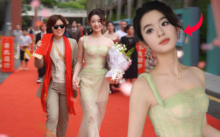 Chỉ vì 1 đôi hoa tai, mỹ nhân 17 tuổi bị lộ gia thế khủng, hóa ra là “công chúa hào môn” trong truyền thuyết- Ảnh 1.