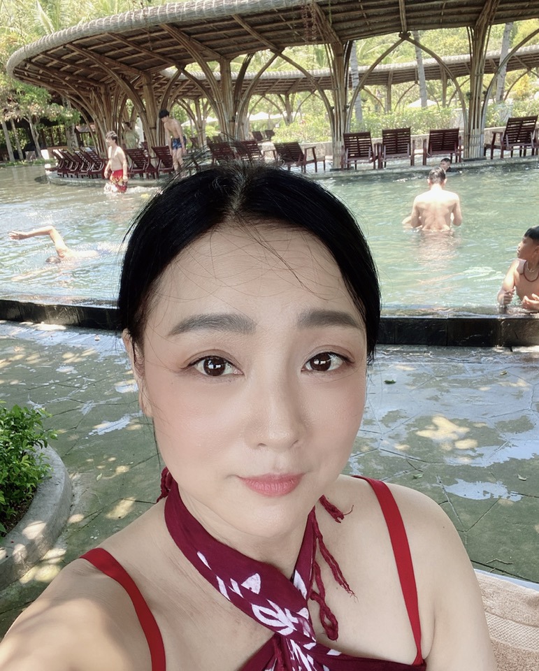 Nữ NSƯT sinh ra để làm công chúa, 53 tuổi đẹp như 30, sống xa chồng để giữ hạnh phúc hôn nhân- Ảnh 3.