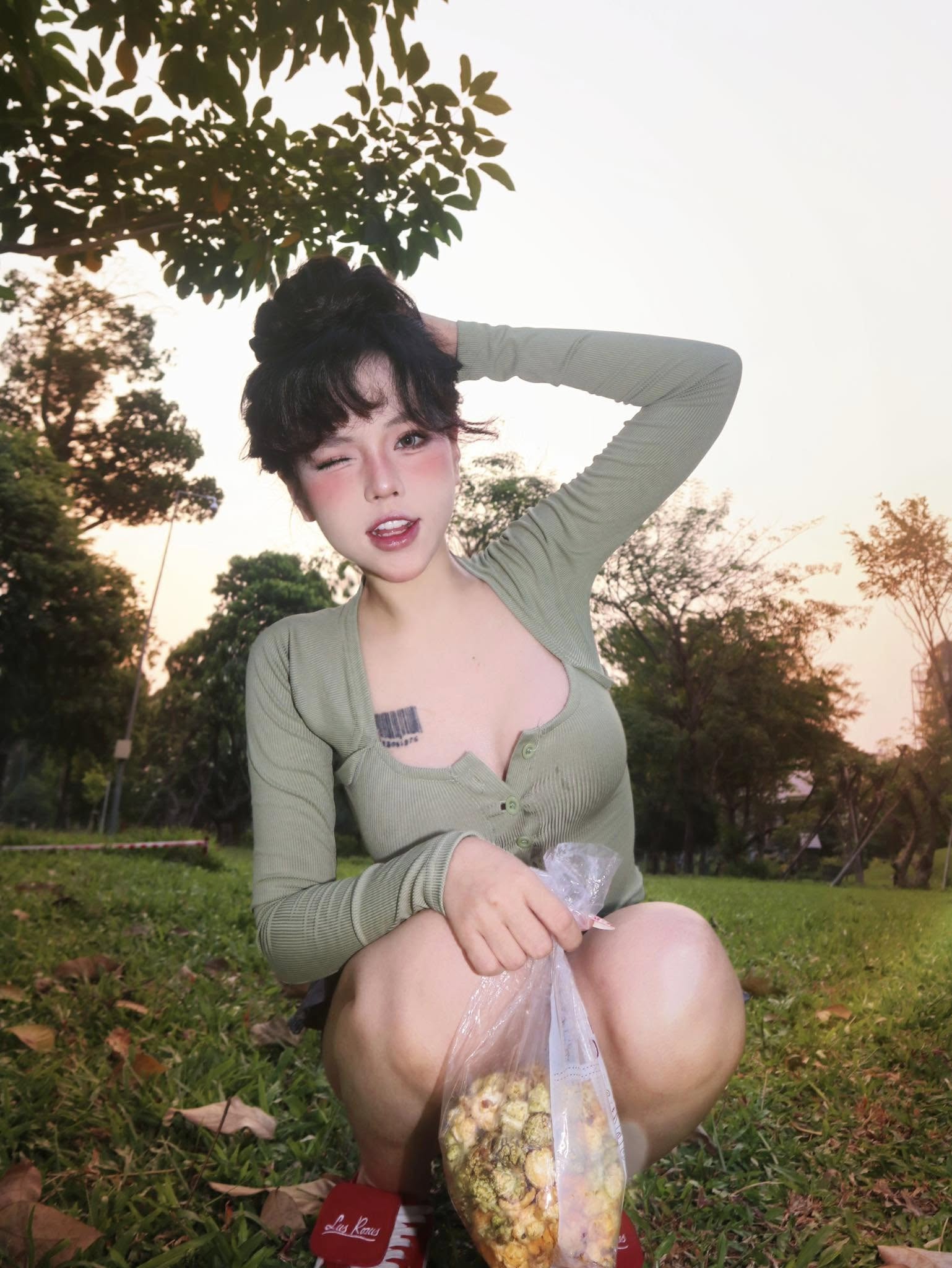 Bảo Khuyên Susan tung video cận cảnh mặt mộc đỉnh cao, thẳng thắn đối chất khi bị hoài nghi dùng app- Ảnh 1.