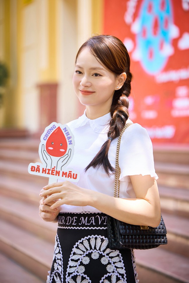 Lan Phương đăng clip chơi cùng con, 1 cư dân mạng vào kể chuyện tận mắt nhìn thấy về nữ diễn viên: Đọc mà hâm mộ!- Ảnh 2.