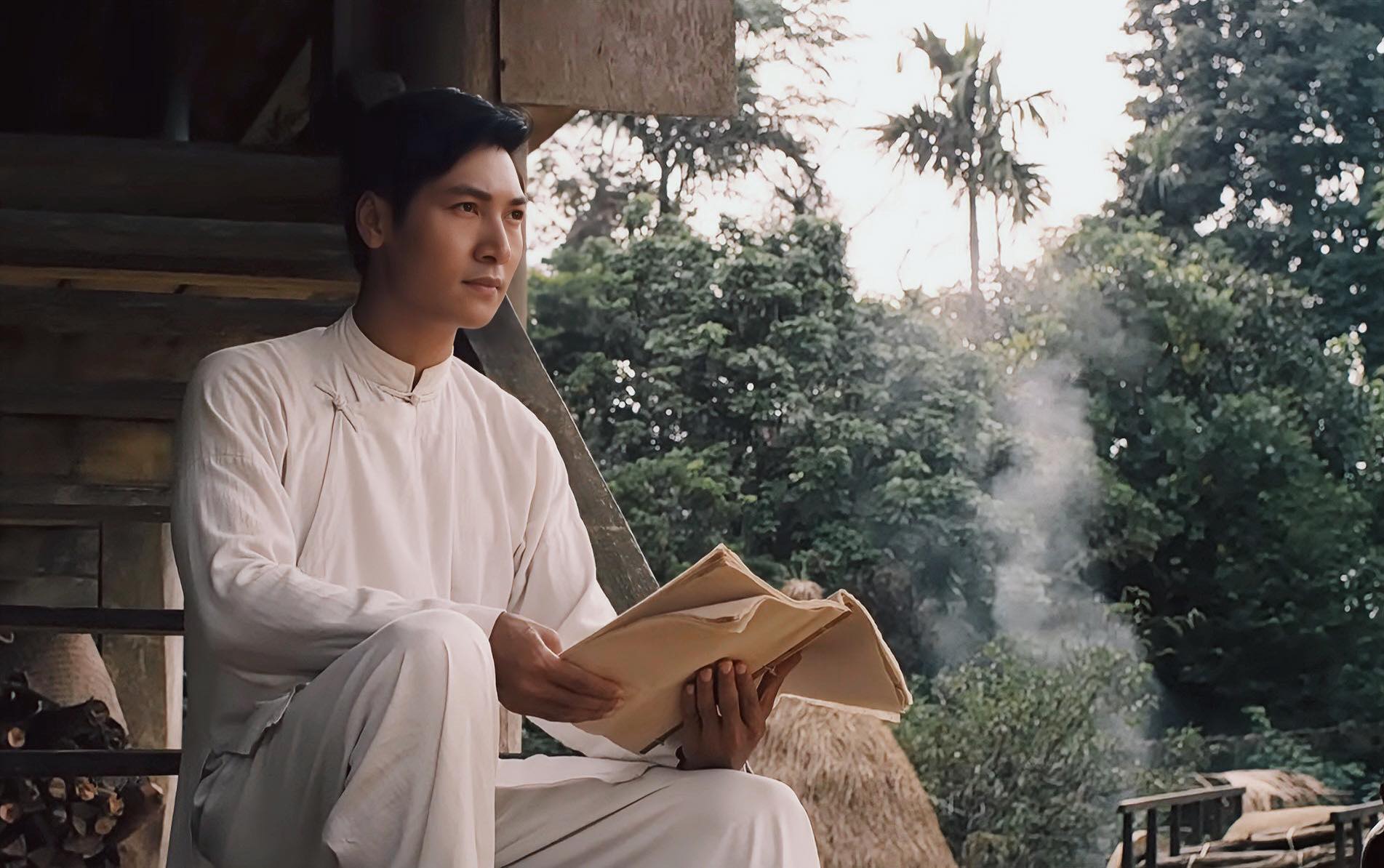 Ngoại hình của nam nghệ sĩ hào hoa, yêu vợ bậc nhất showbiz, có nhà từ Hà Nội đến Hưng Yên, Phú Thọ- Ảnh 3. Ngoại hình của nam nghệ sĩ hào hoa, yêu vợ bậc nhất showbiz, có nhà từ Hà Nội đến Hưng Yên, Phú Thọ- Ảnh 3.