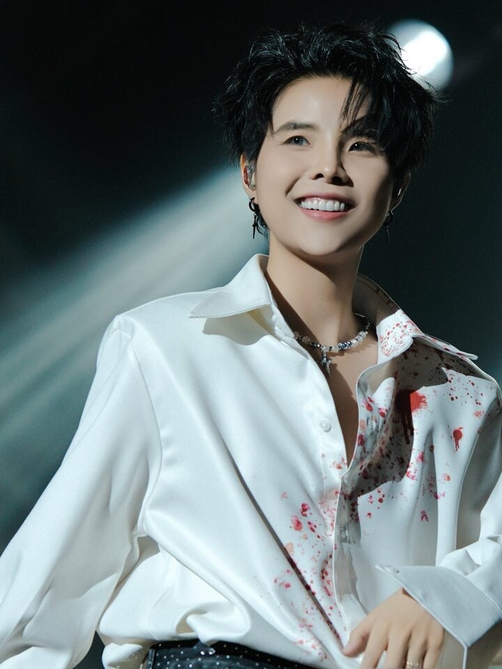 Không cần là quán quân, nhiều ca sĩ vẫn nổi danh khi bước ra từ Giọng hát Việt- Ảnh 2.