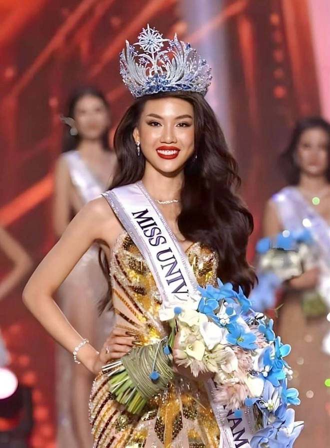 Chuyện gì đang xảy ra với Miss Universe Vietnam?- Ảnh 3. Chuyện gì đang xảy ra với Miss Universe Vietnam?- Ảnh 3.