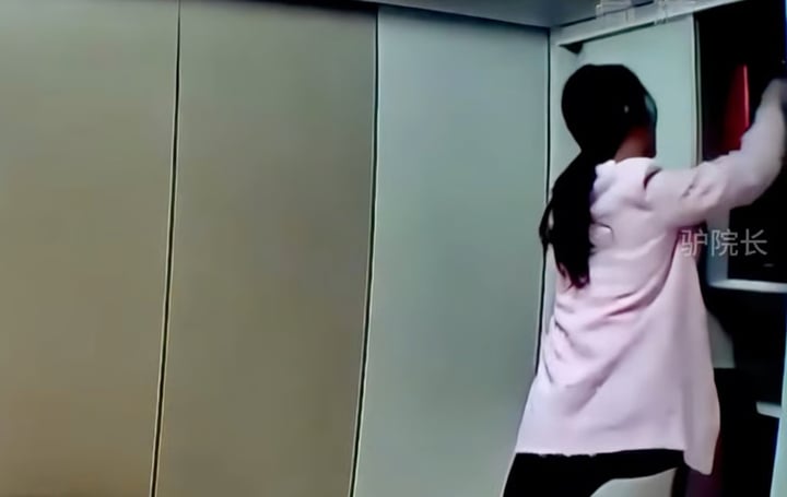 Mỹ nữ quyết kiếm 36 tỷ đồng bằng cách yêu đàn ông giàu rồi 'khoắng' sạch nhà họ- Ảnh 1. Mỹ nữ quyết kiếm 36 tỷ đồng bằng cách yêu đàn ông giàu rồi 'khoắng' sạch nhà họ- Ảnh 1.