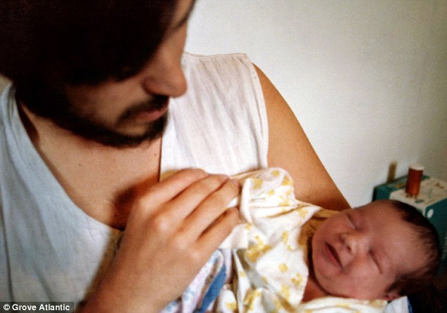 Cuộc đời trái ngược của 2 ái nữ nhà Steve Jobs: Người là thiên kim đình đám vạn người mê, người chật vật với tuổi thơ bị chối bỏ- Ảnh 4.