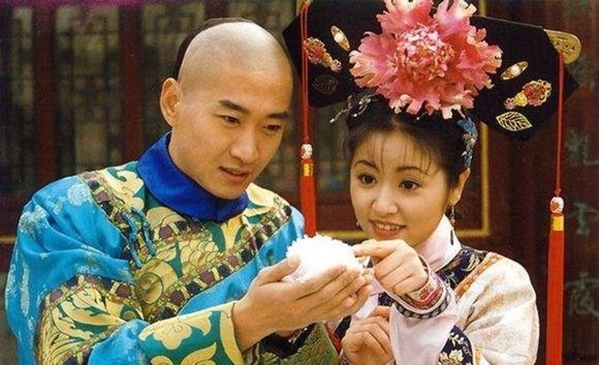 Từ ngôi sao được săn đón, nam thần đình đám