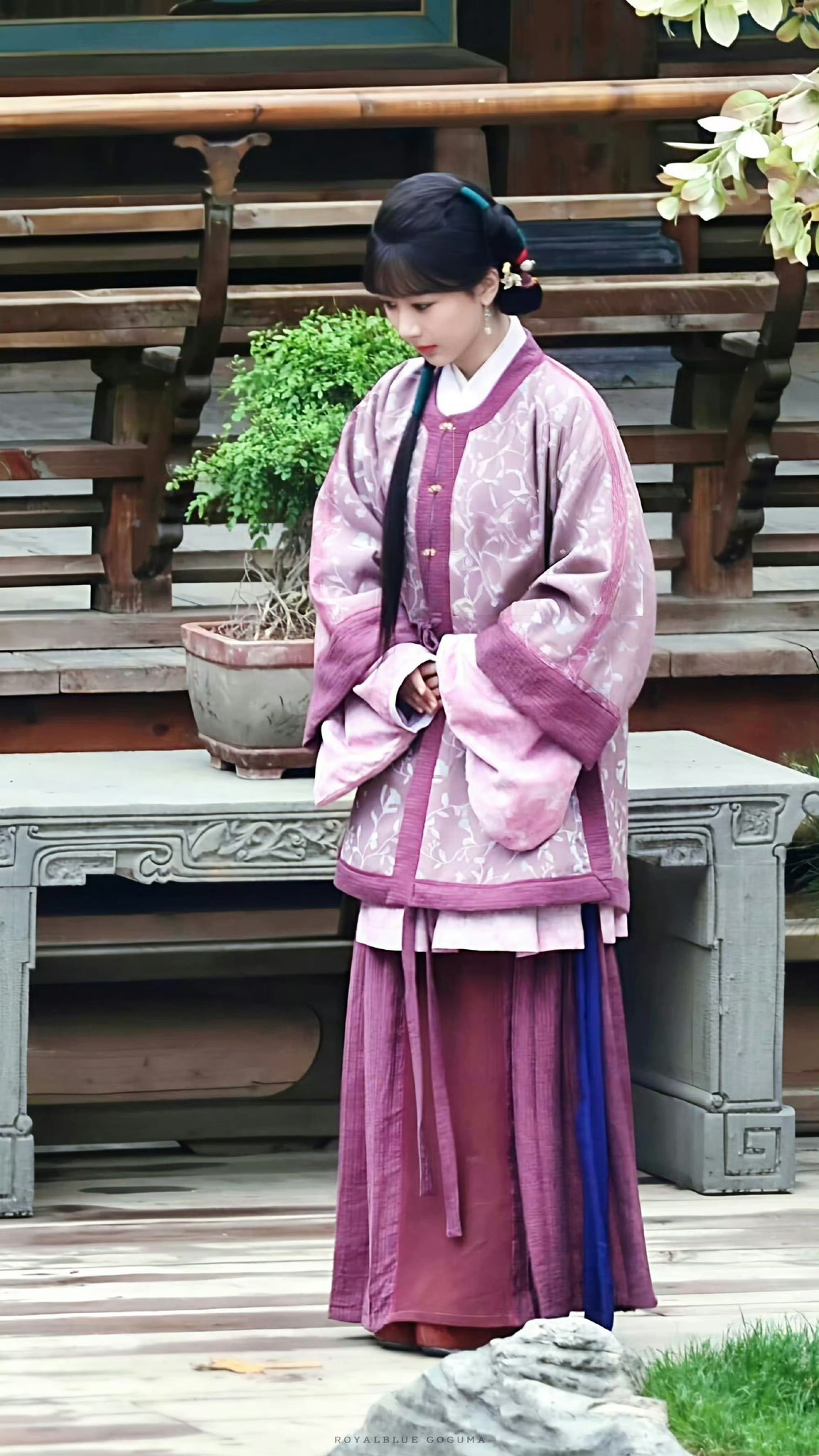 "Minh triều mỹ nhân" đẹp nhất Trung Quốc lúc này: Phim mới "chuyên trị" fan nữ cường, nhan sắc nhuốm màu hoài cổ 5 17453789541801838108065 1745379025168 17453790252532063706937 1745383221446 1745383221589339272212