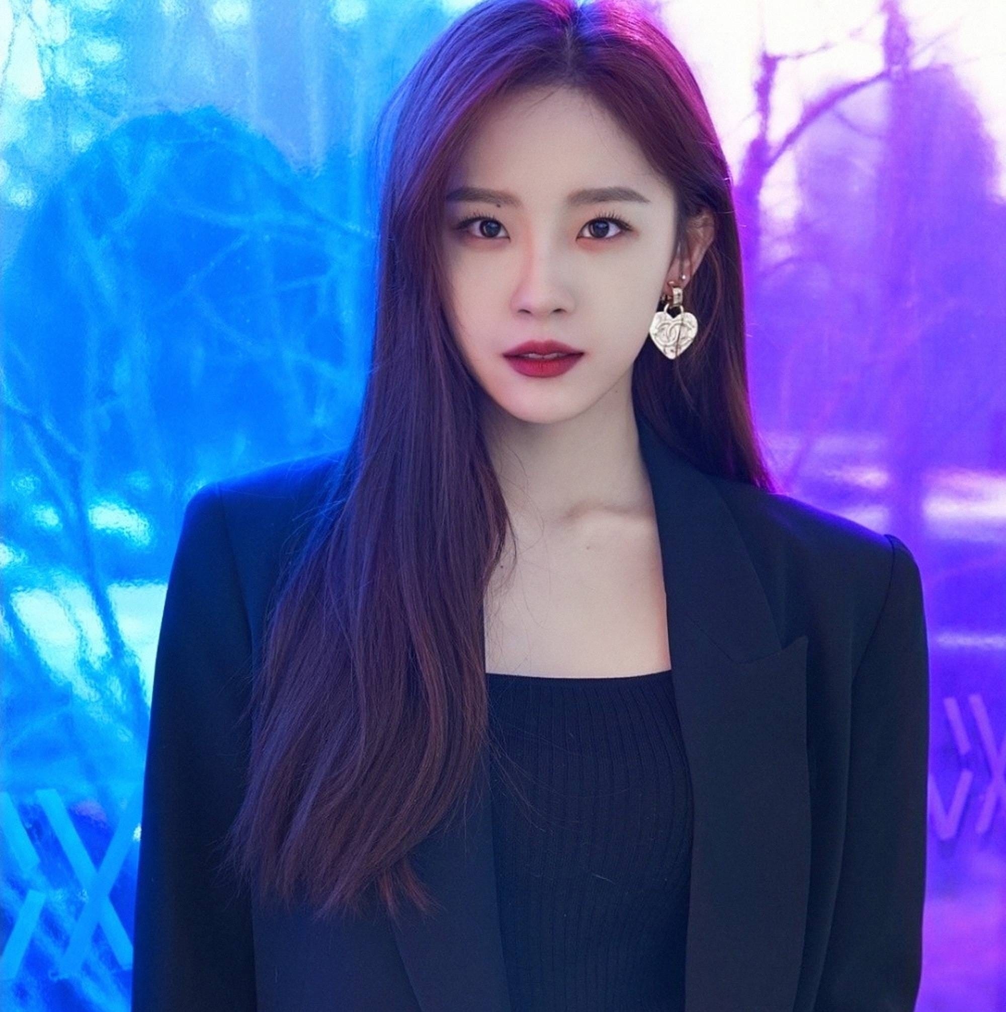 Đu phim Trung Quốc mà chưa xem siêu phẩm này là thiếu sót lớn: Nữ chính nhan sắc hút mắt, chemistry đốt cháy mọi khung hình- Ảnh 5. Đu phim Trung Quốc mà chưa xem siêu phẩm này là thiếu sót lớn: Nữ chính nhan sắc hút mắt, chemistry đốt cháy mọi khung hình- Ảnh 5.