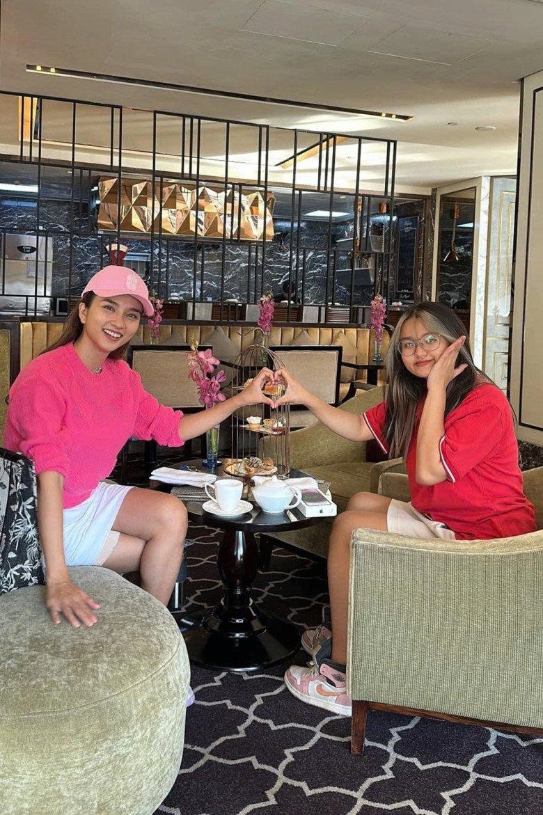 Nữ NSƯT làm mẹ đơn thân từ năm 21 tuổi, sở hữu nhà mặt tiền quận 1, U40 vẫn xinh đẹp ngỡ ngàng- Ảnh 6. Nữ NSƯT làm mẹ đơn thân từ năm 21 tuổi, sở hữu nhà mặt tiền quận 1, U40 vẫn xinh đẹp ngỡ ngàng- Ảnh 6.