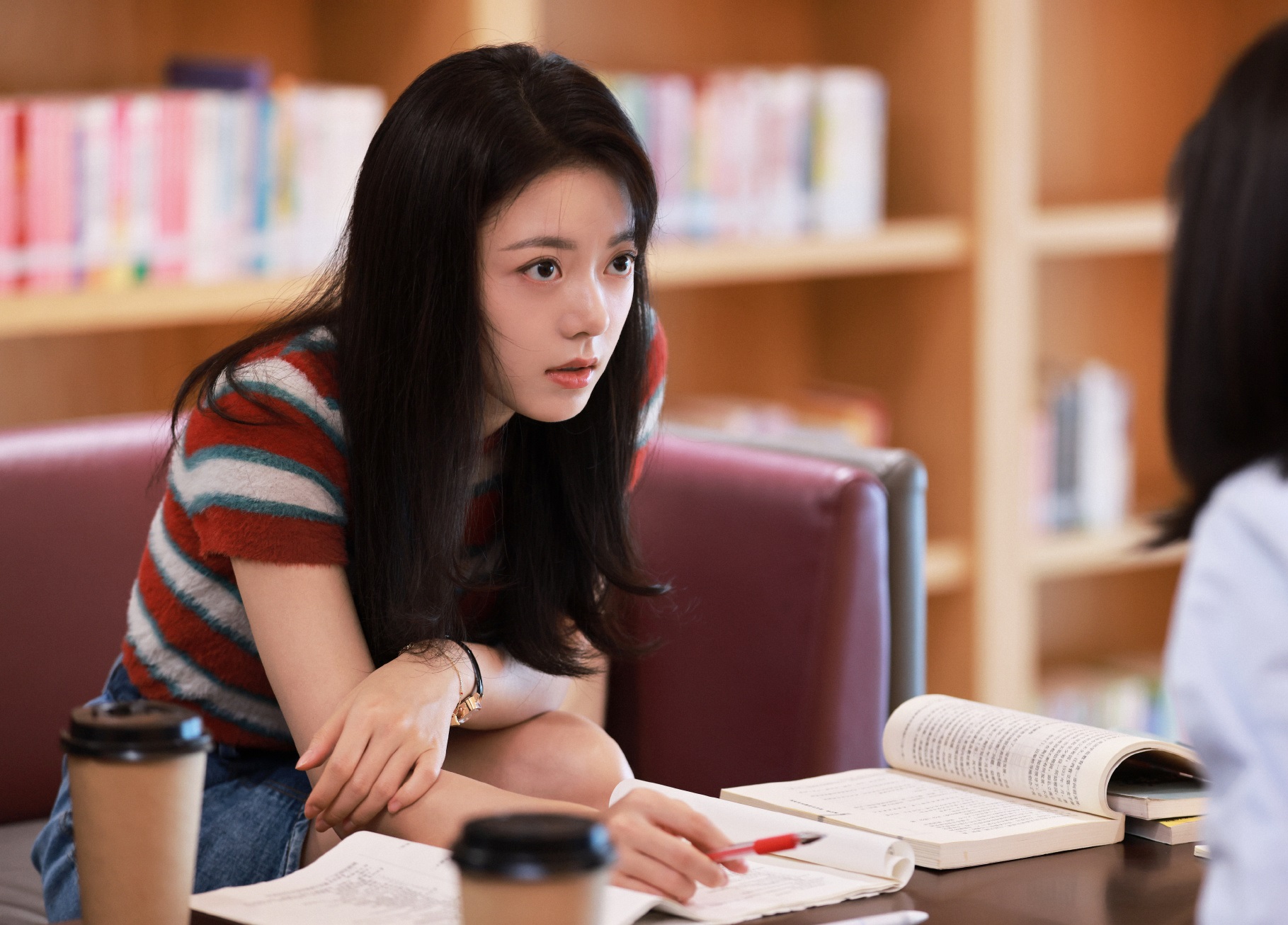 Sao nữ Cbiz lao đao vì phim thất bại: Triệu Lệ Dĩnh gây bất ngờ vẫn chưa bằng mỹ nhân này có 2 bộ flop- Ảnh 5. Sao nữ Cbiz lao đao vì phim thất bại: Triệu Lệ Dĩnh gây bất ngờ vẫn chưa bằng mỹ nhân này có 2 bộ flop- Ảnh 5.