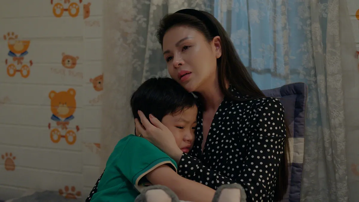 Mỹ nhân Việt gây ức chế nhất lúc này: Diễn xuất thua cả nhạc nền, nhan sắc biến dạng thành người khác- Ảnh 6.