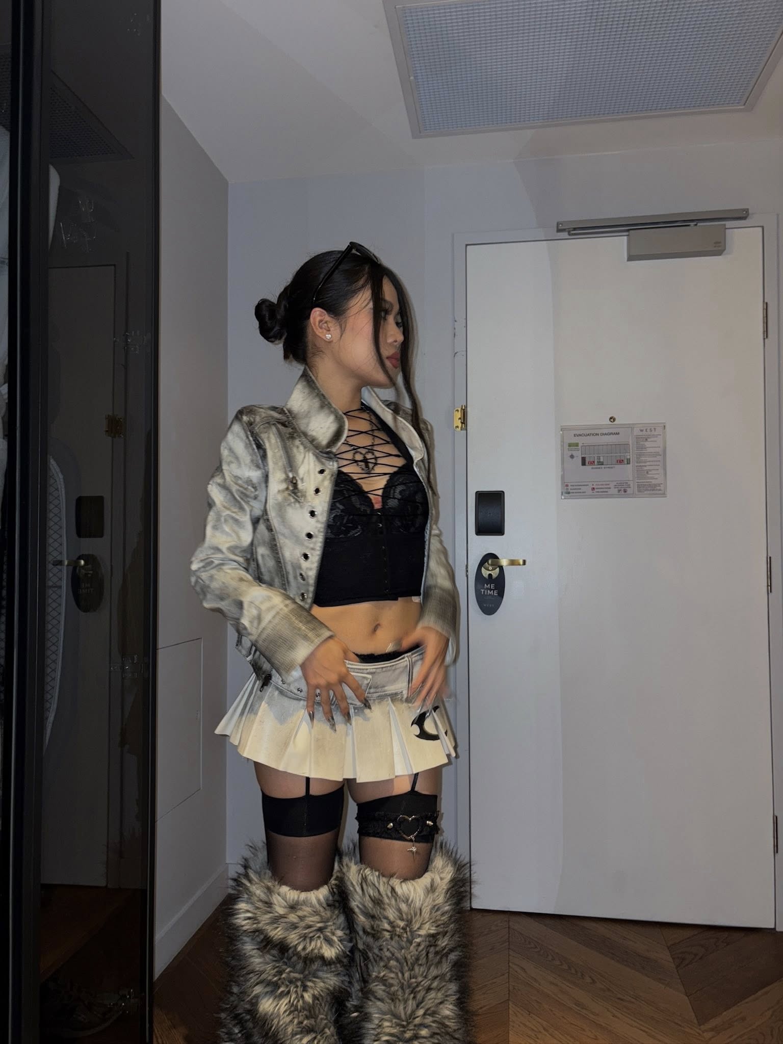 Vbiz có bộ 4 mỹ nhân sexy khó ai sánh bằng: Tóc Tiên - Chi Pu kèn cựa body từng milimet, 1 cái tên tái xuất chấn động!- Ảnh 12.