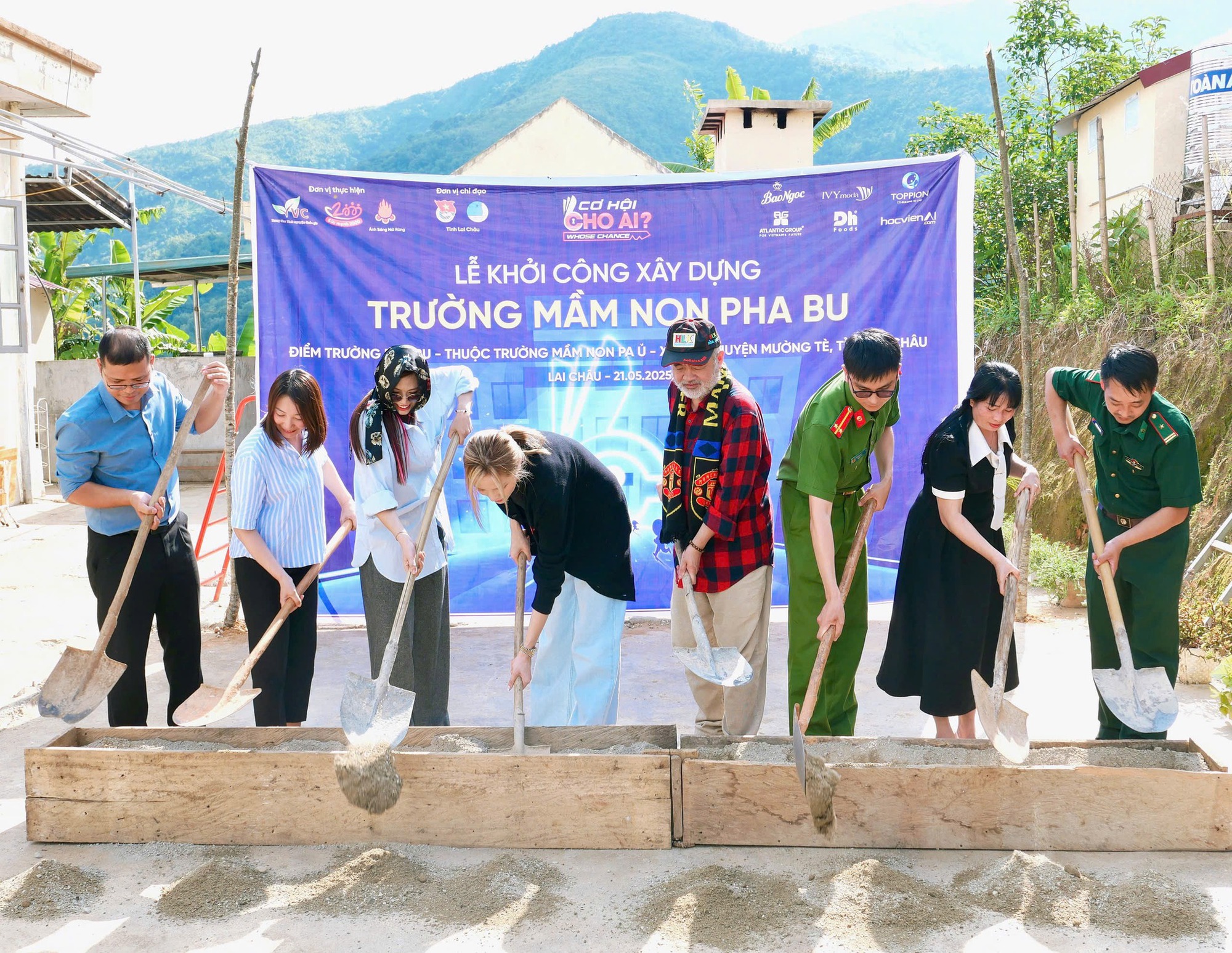 Hoa hậu Kỳ Duyên đính chính- Ảnh 2. Hoa hậu Kỳ Duyên đính chính- Ảnh 2.