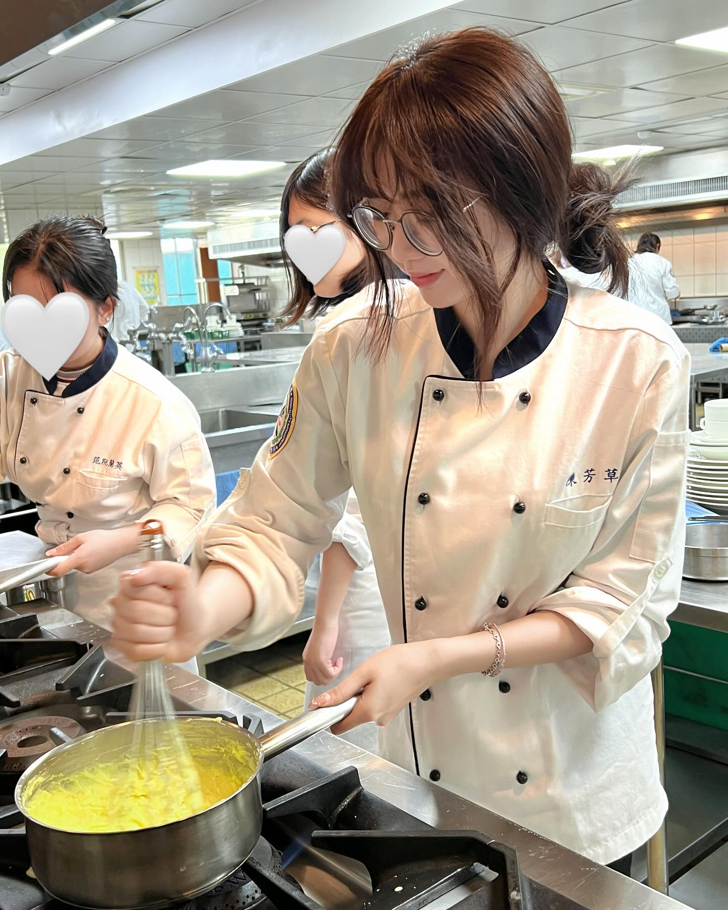 Xuất hiện đối thủ của Xuất hiện đối thủ của