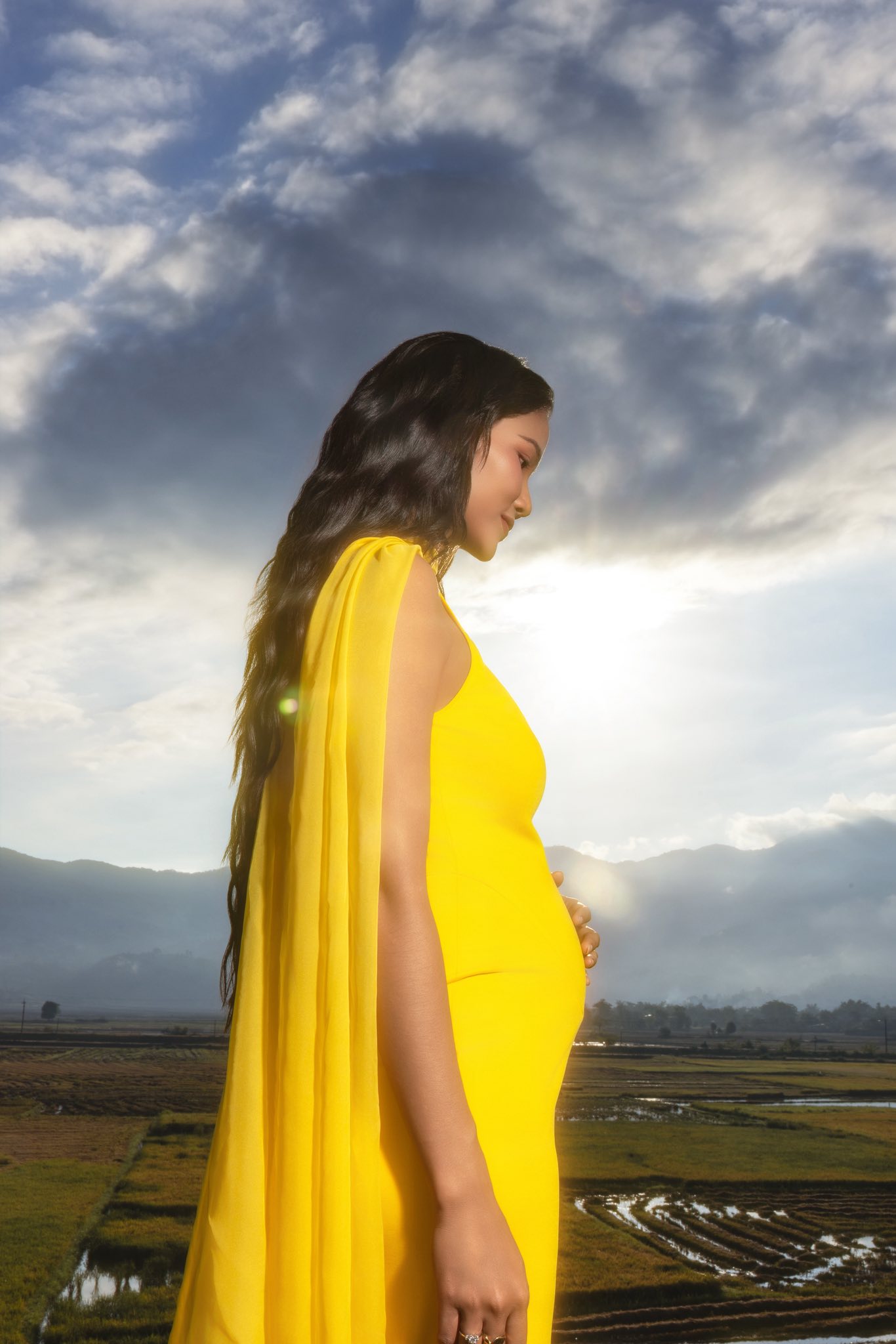 HOT: Hoa hậu H'Hen Niê xác nhận mang thai con đầu lòng theo cách chưa từng có!- Ảnh 3.