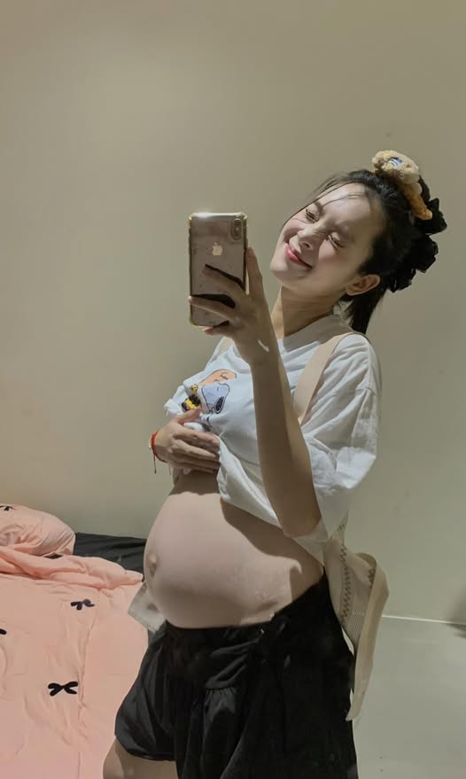 Diễn viên Vbiz than bị thai nhi “đạp thấu tâm gan”, không làm việc nổi khiến dân tình đồng cảm- Ảnh 2.